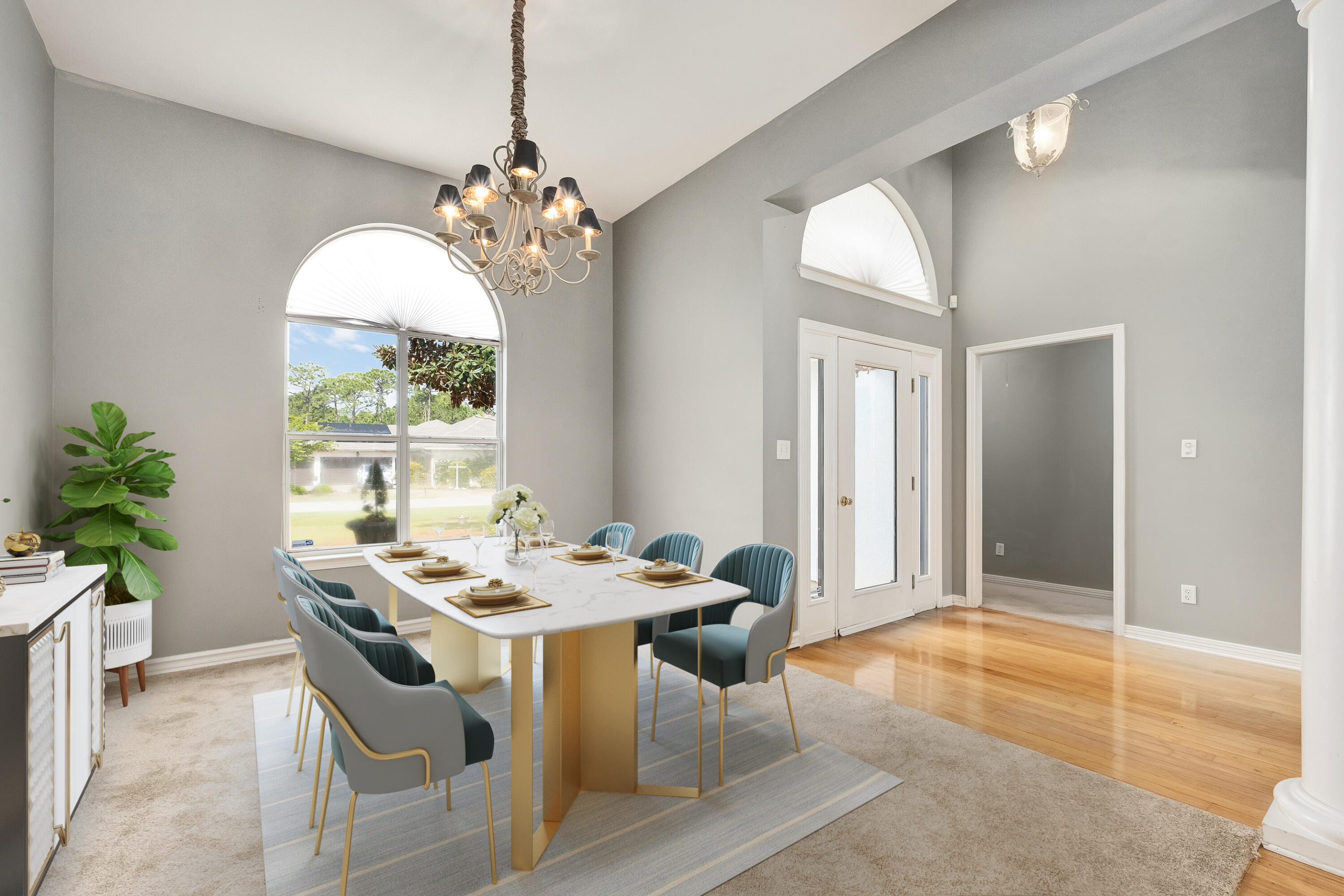 PELICAN BAY - Residential