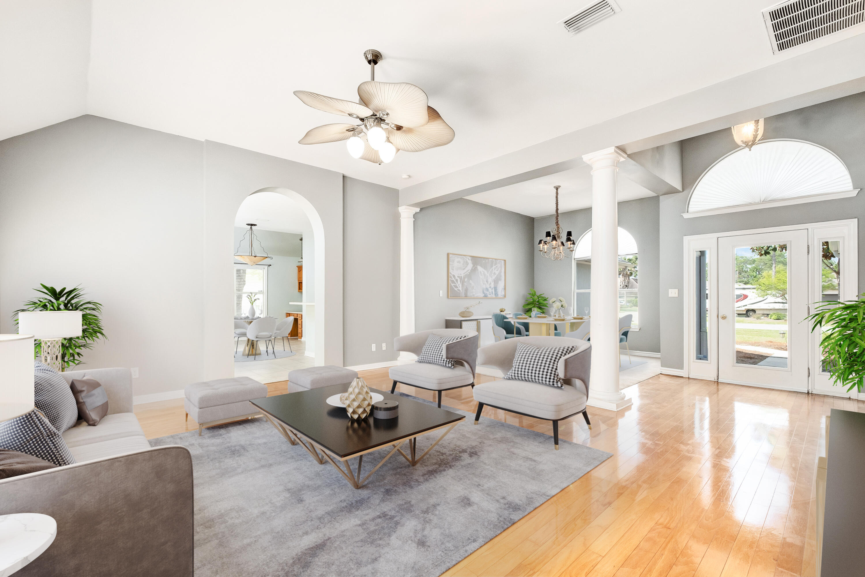 PELICAN BAY - Residential