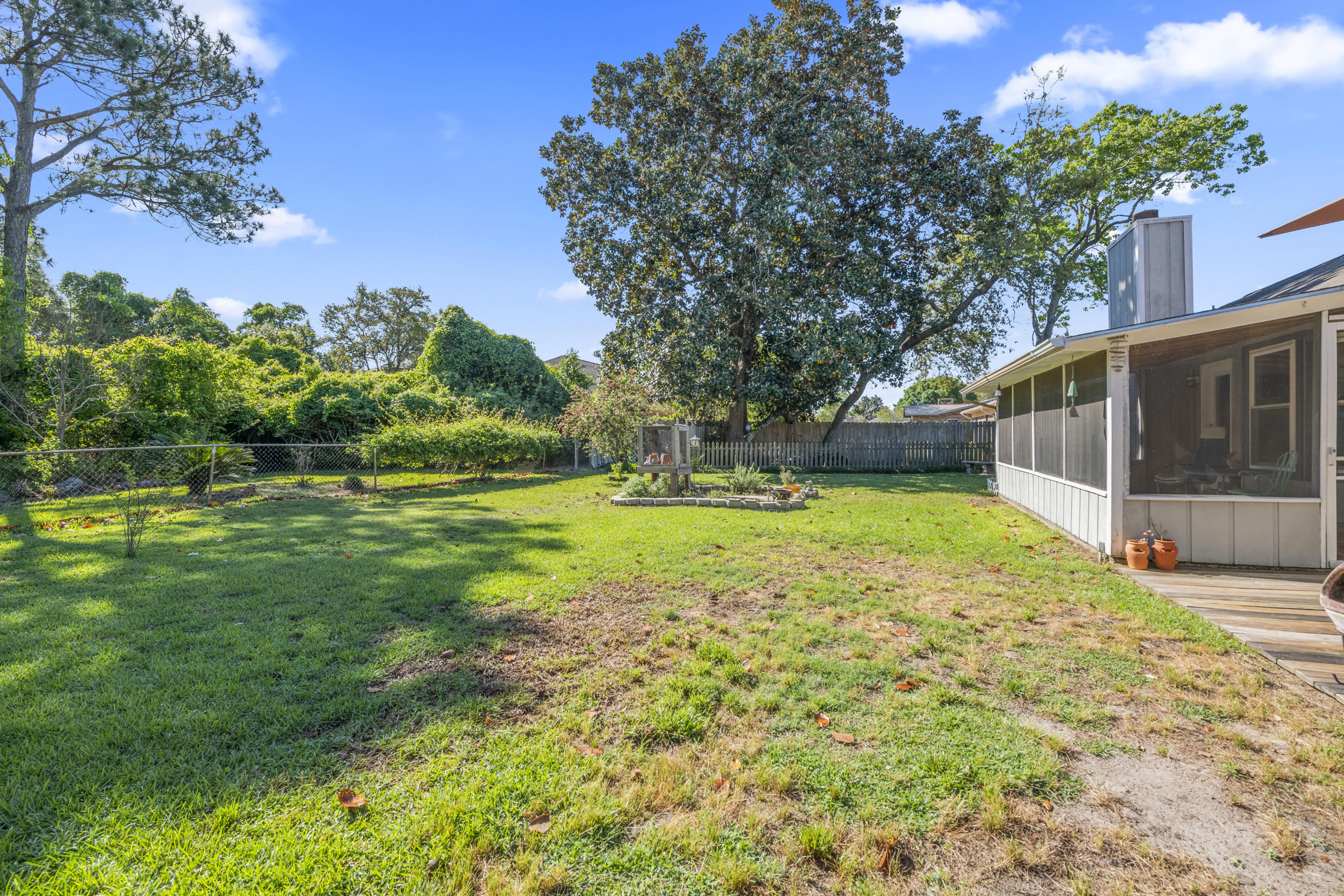 CHATEAU PRES DE LA MER - Residential