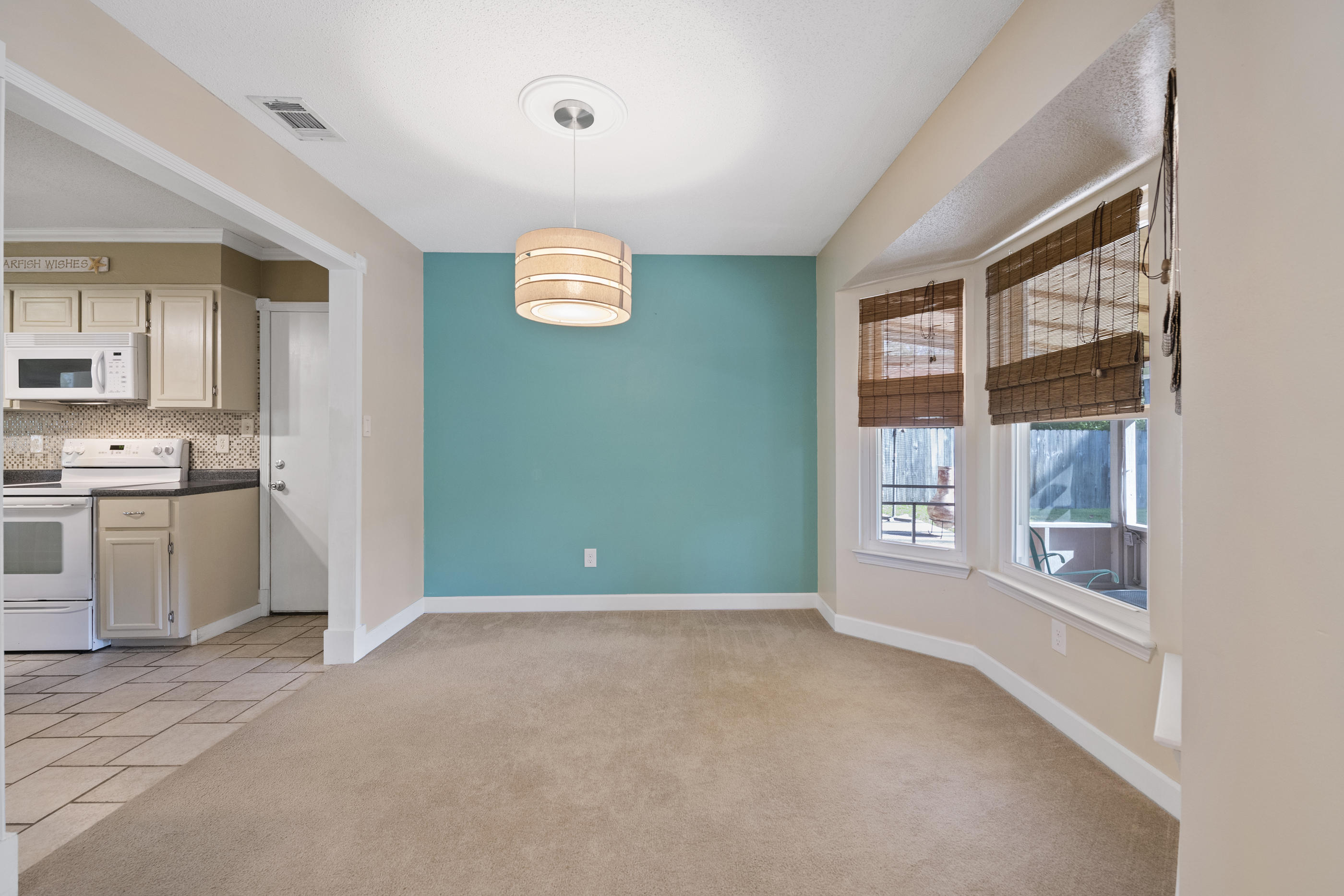 CHATEAU PRES DE LA MER - Residential