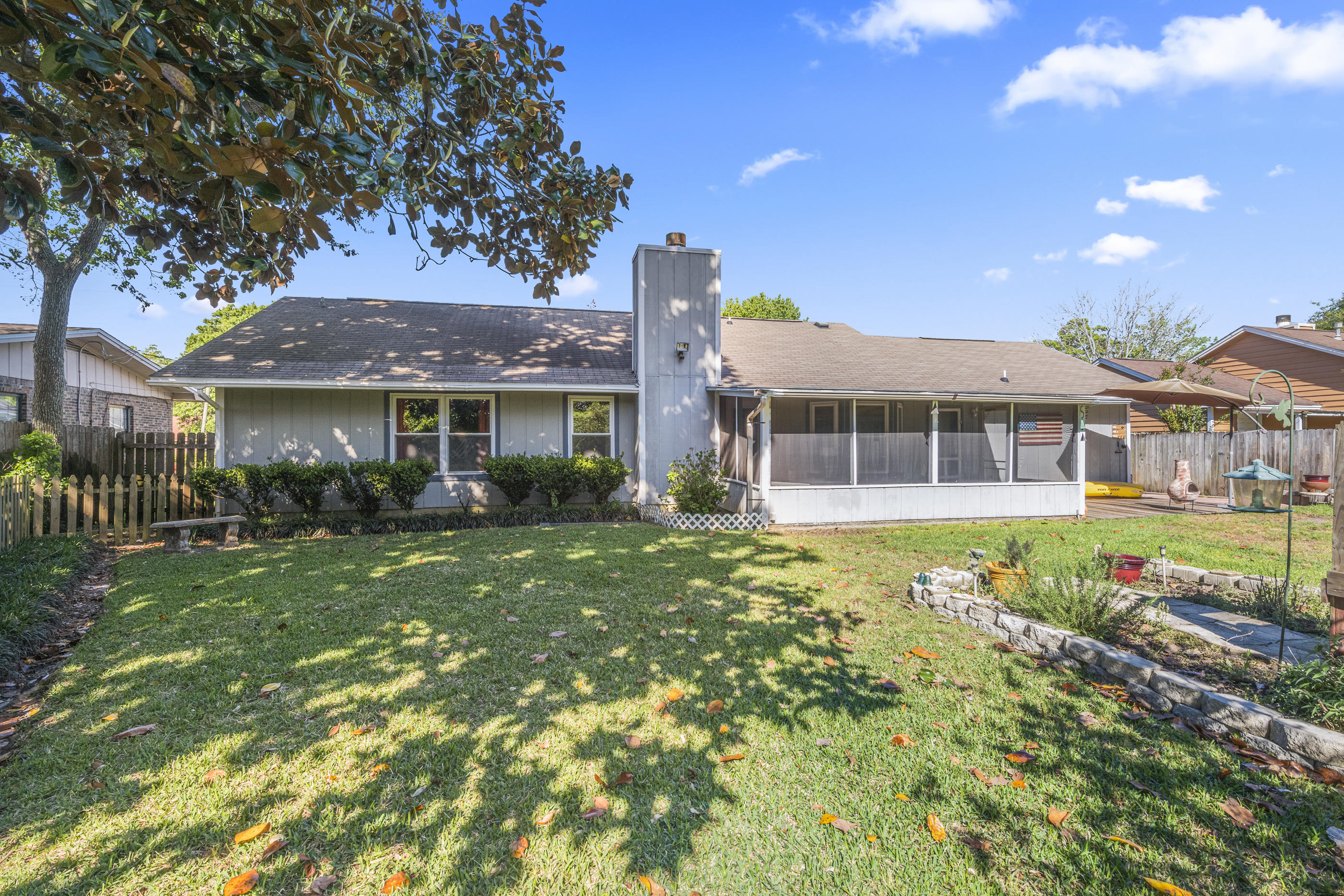 CHATEAU PRES DE LA MER - Residential