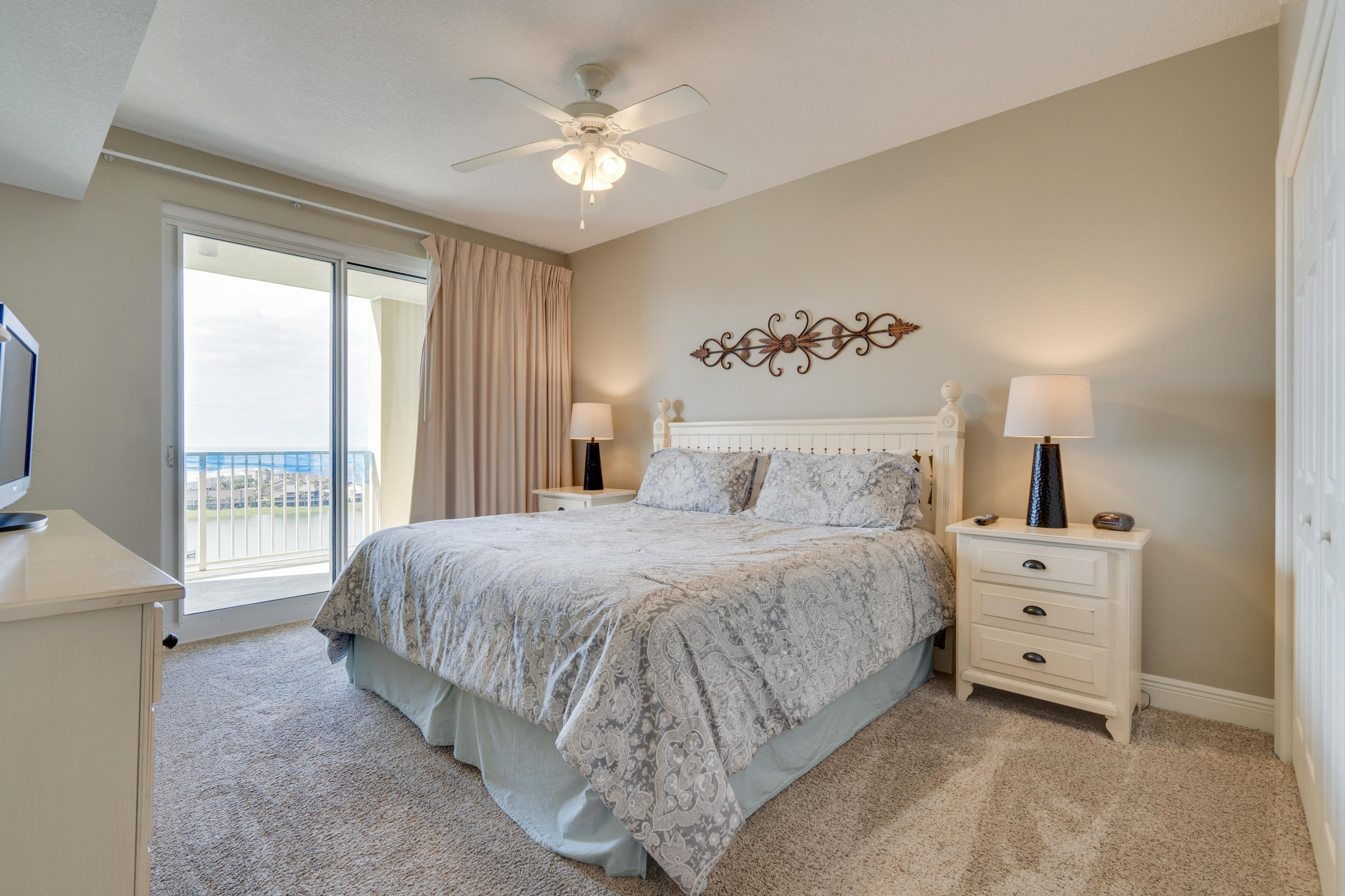 ARIEL DUNES II - Residential