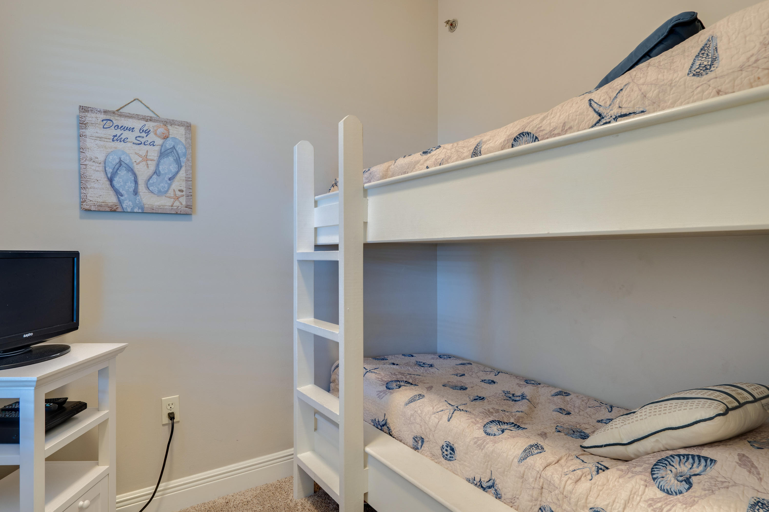 ARIEL DUNES II - Residential