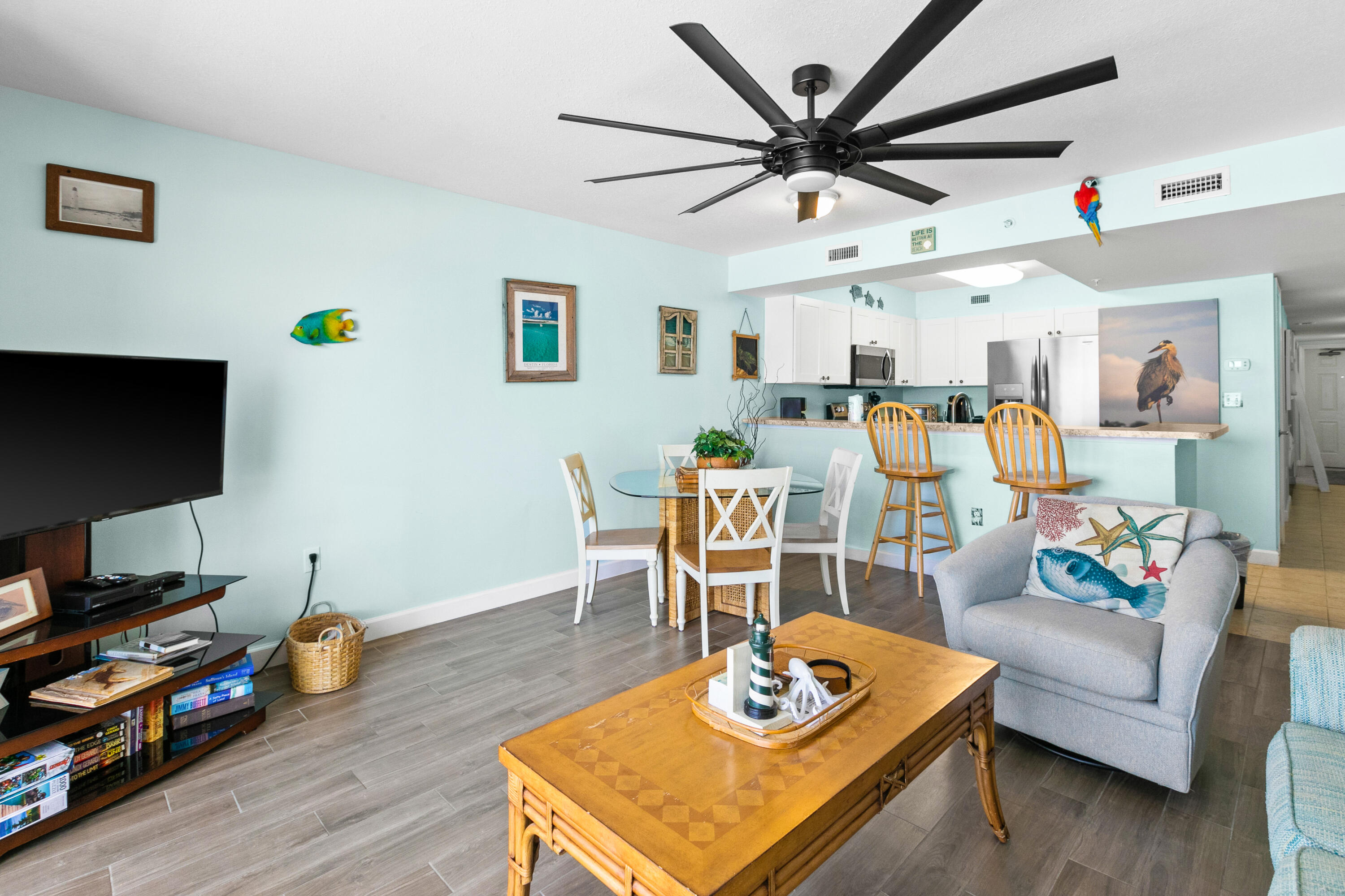 PELICAN ISLE - Residential