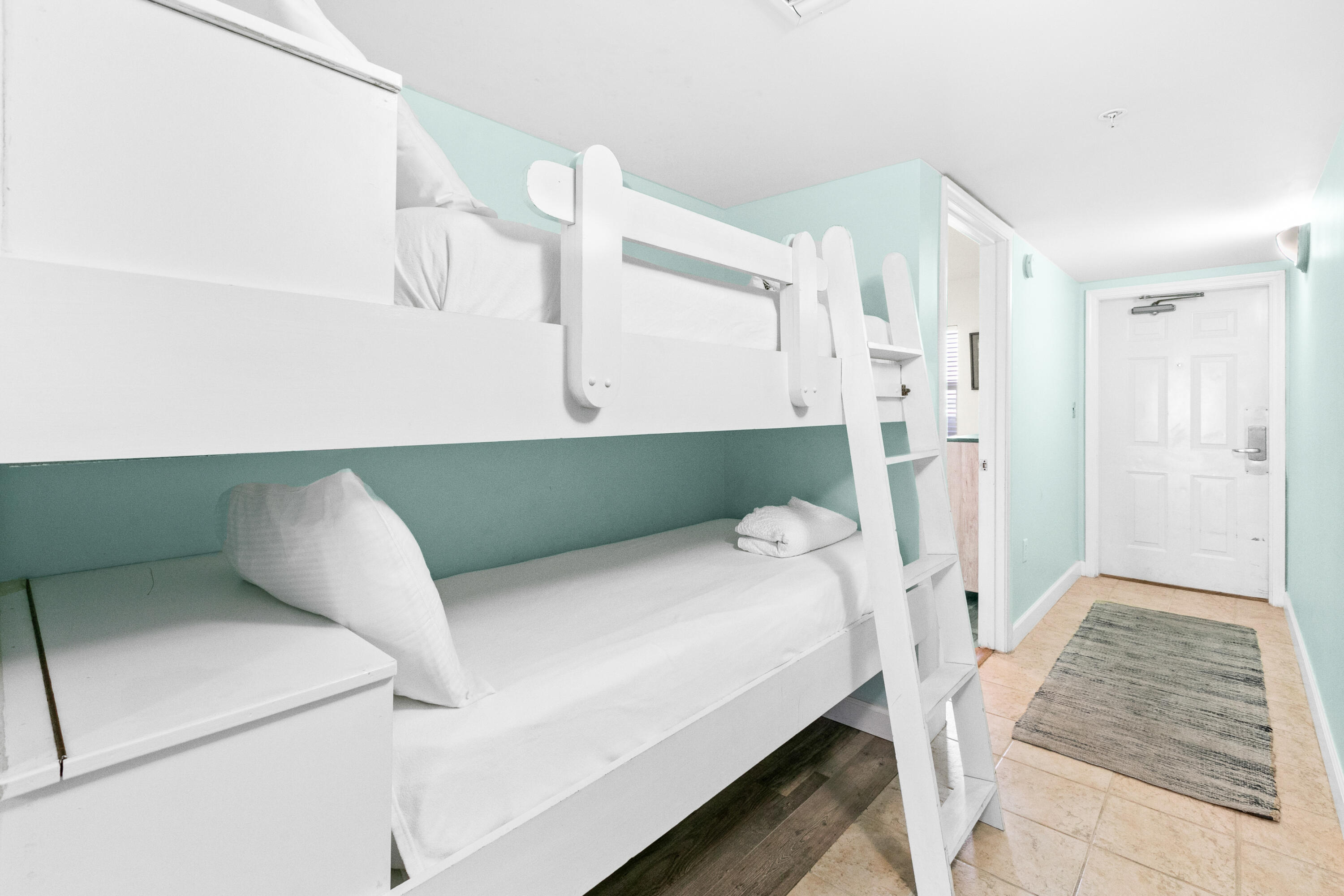 PELICAN ISLE - Residential