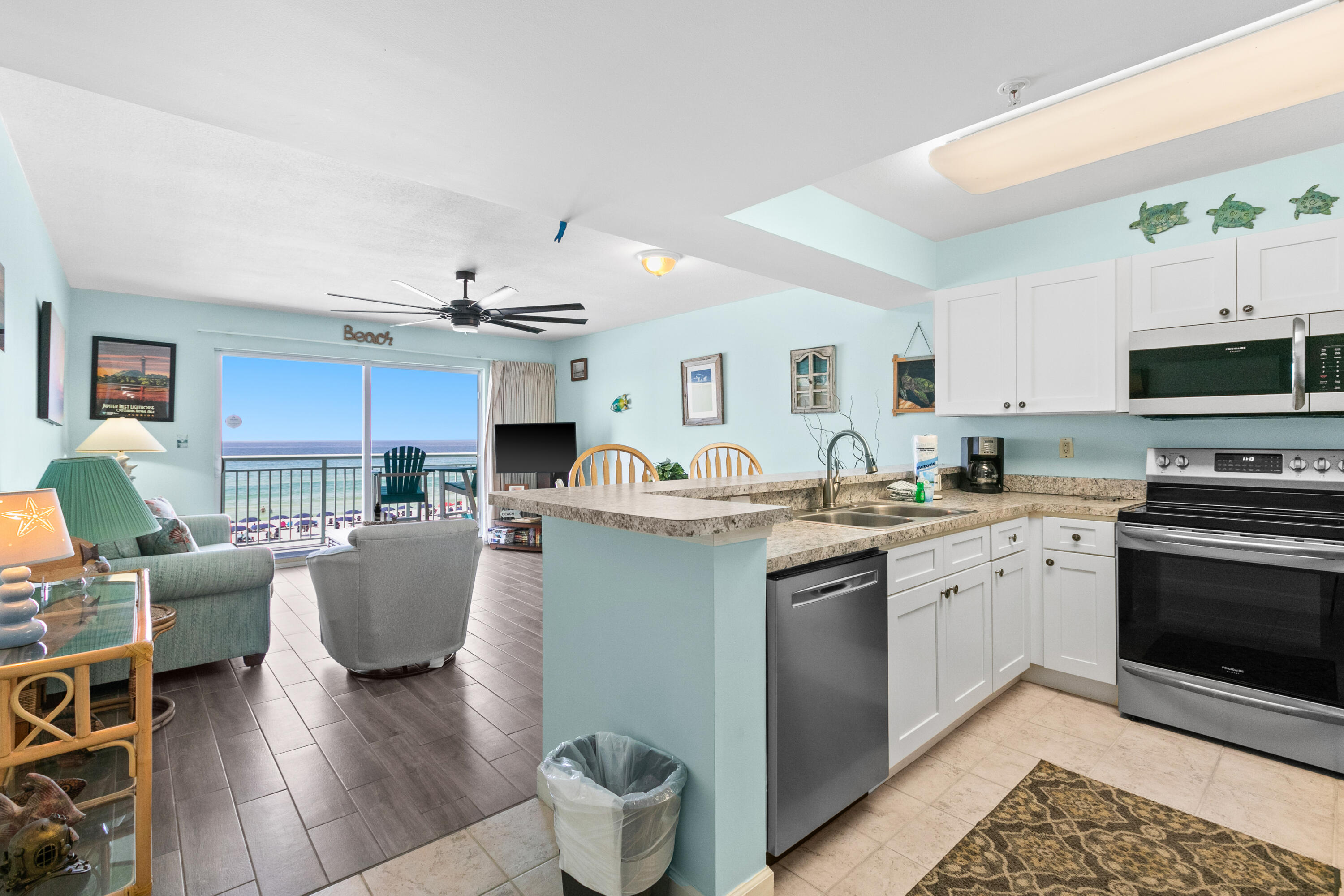 PELICAN ISLE - Residential