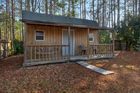 A home in Navarre