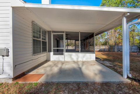 A home in Navarre