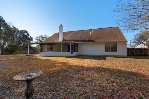 A home in Navarre