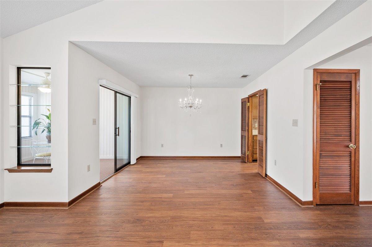 ROYAL OAK VILLAGE 3A - Residential