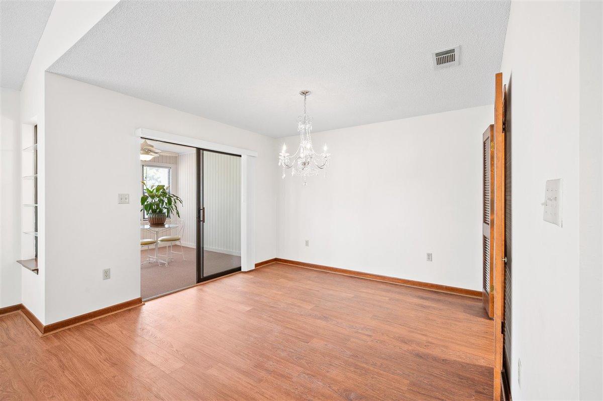 ROYAL OAK VILLAGE 3A - Residential