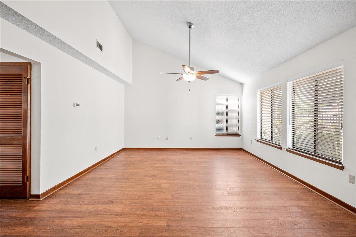 ROYAL OAK VILLAGE 3A - Residential