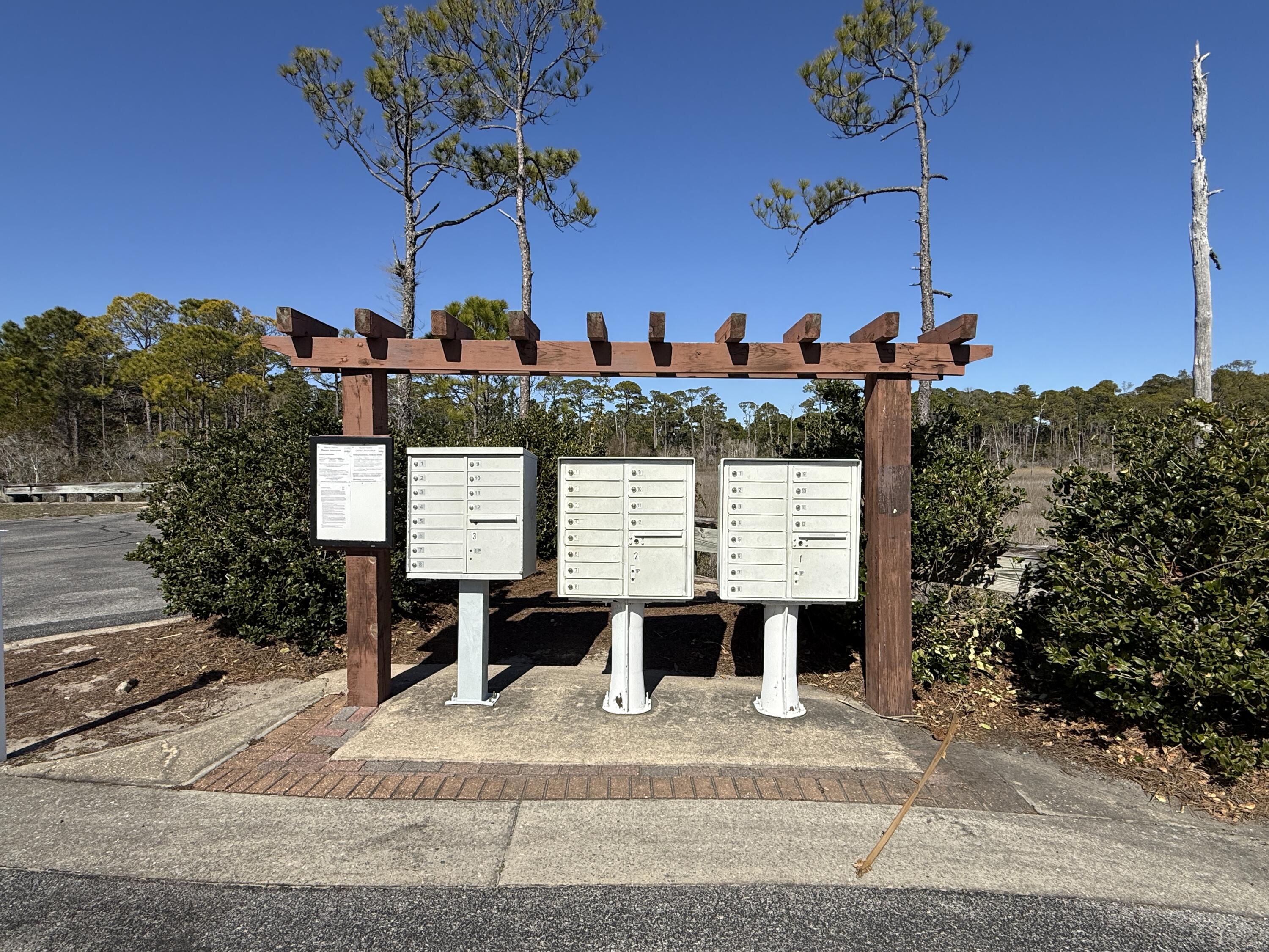 MARSH HARBOR - Residential