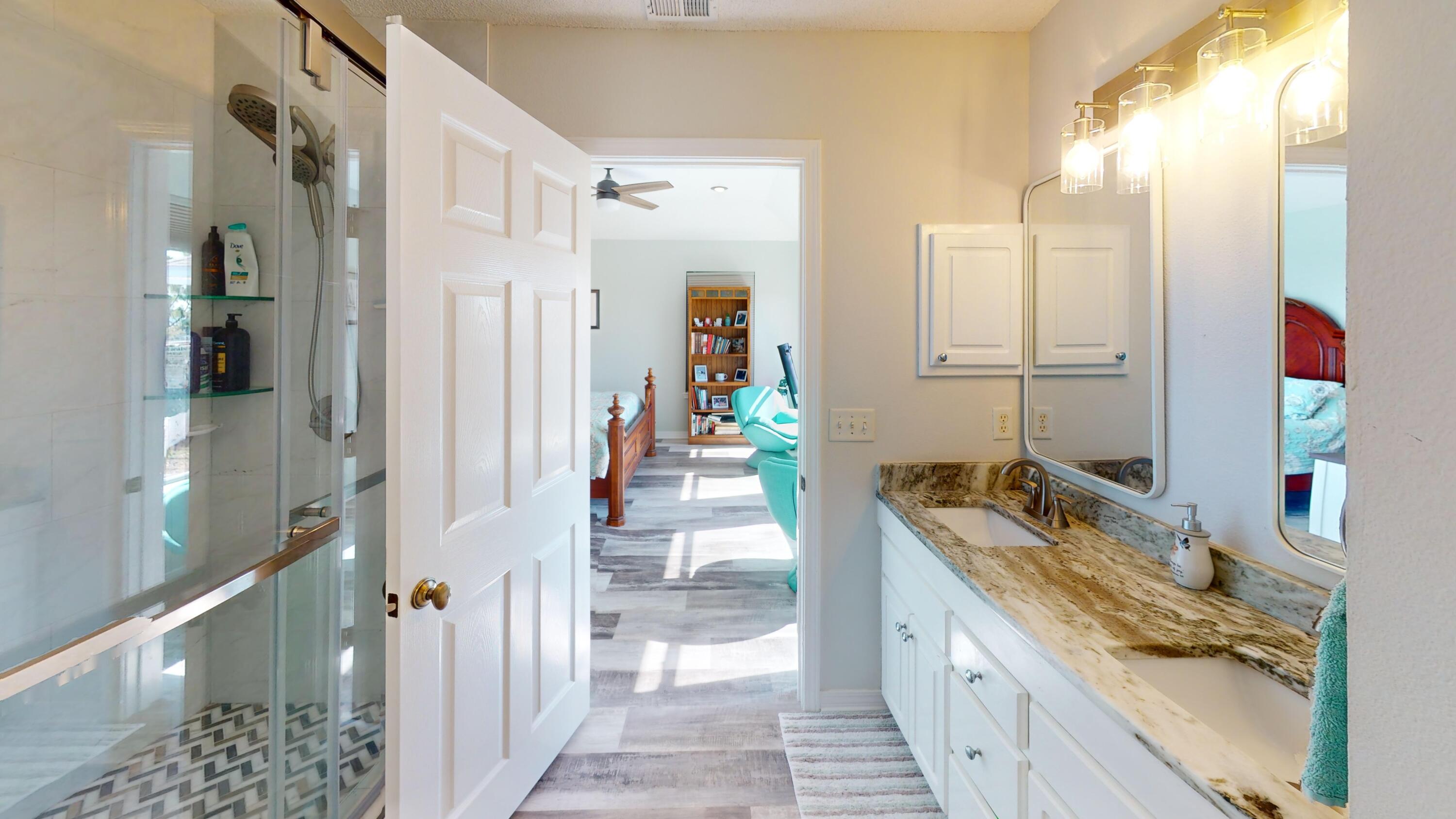 MARSH HARBOR - Residential