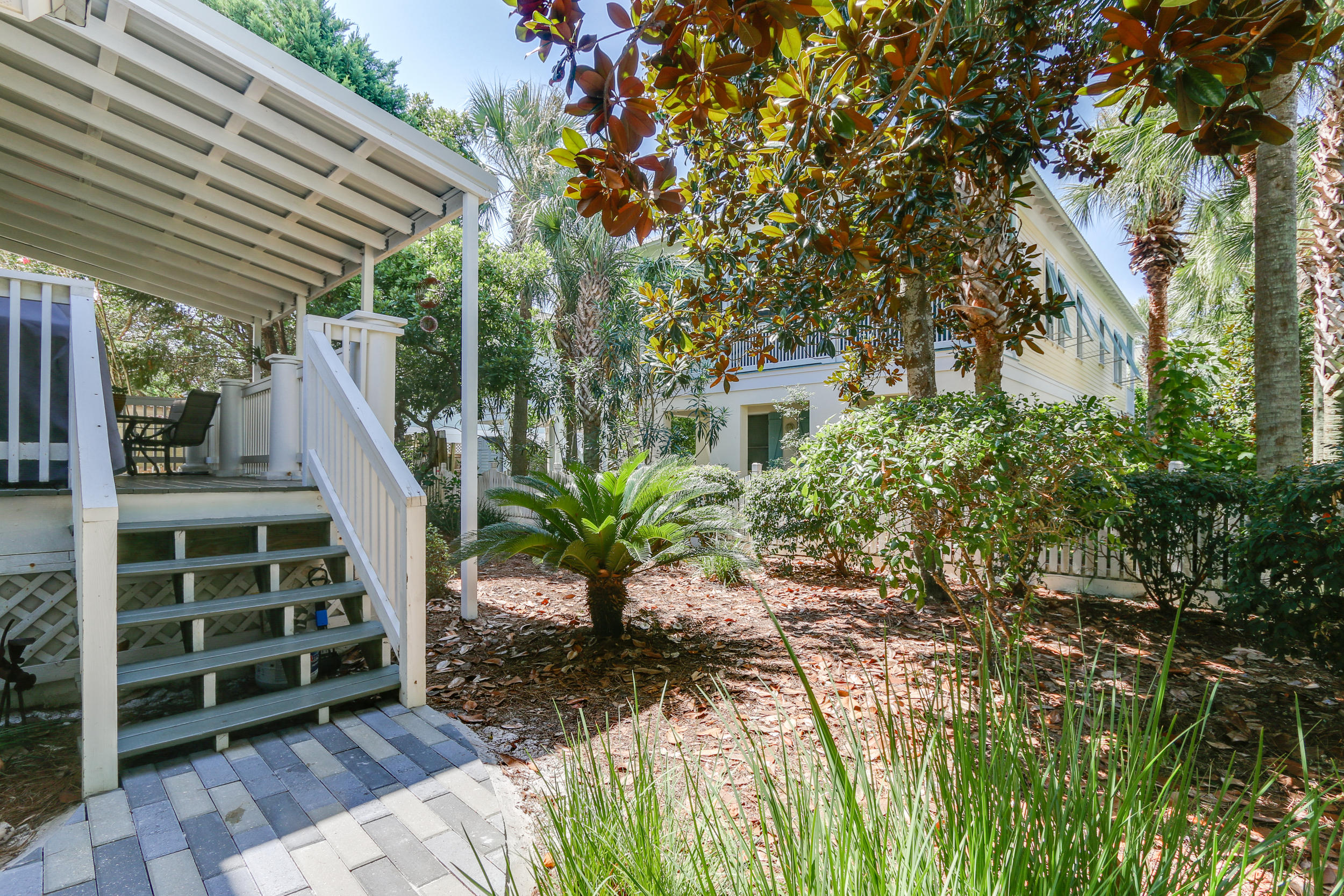 FRANGISTA BEACH 1ST ADDN - Residential