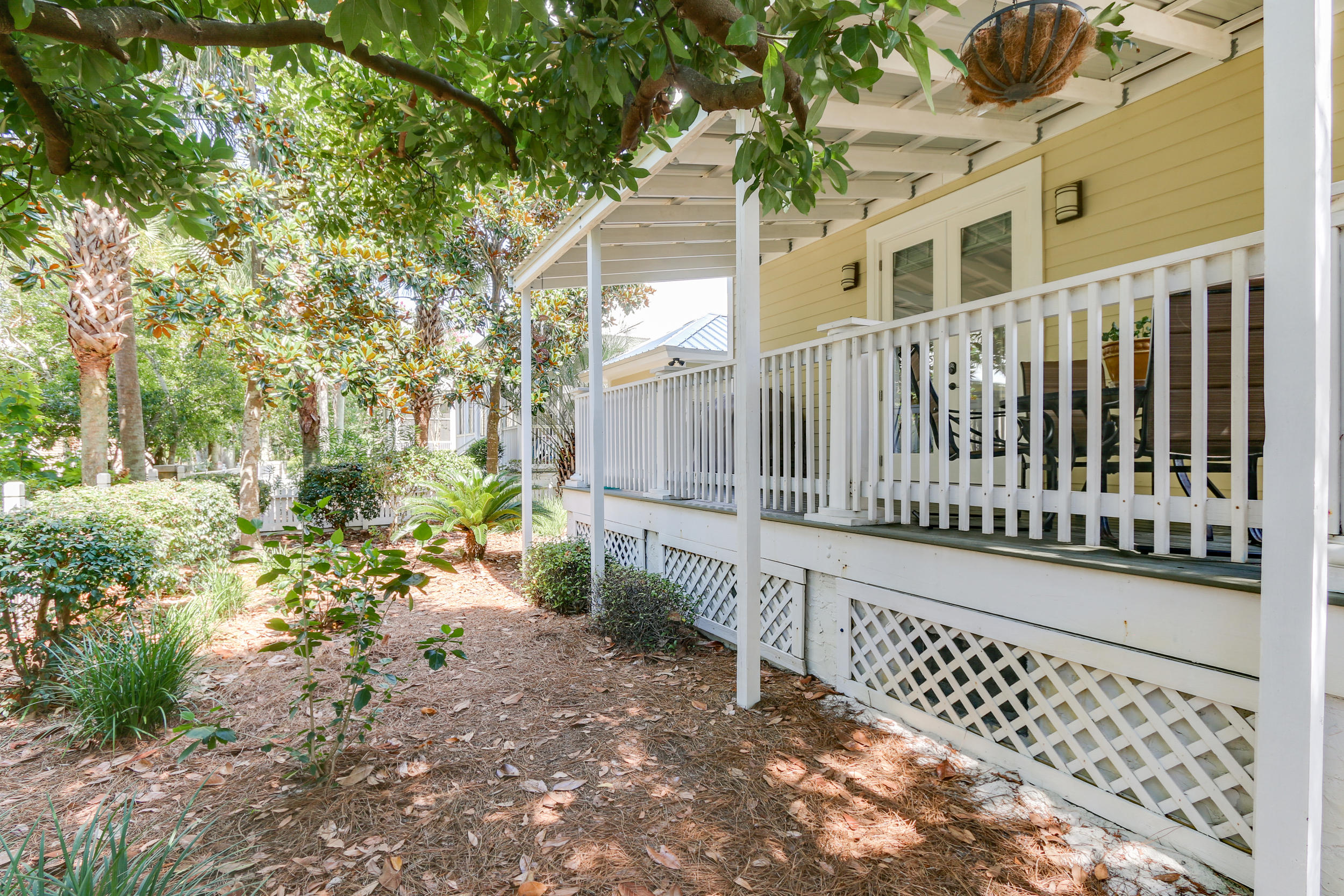 FRANGISTA BEACH 1ST ADDN - Residential