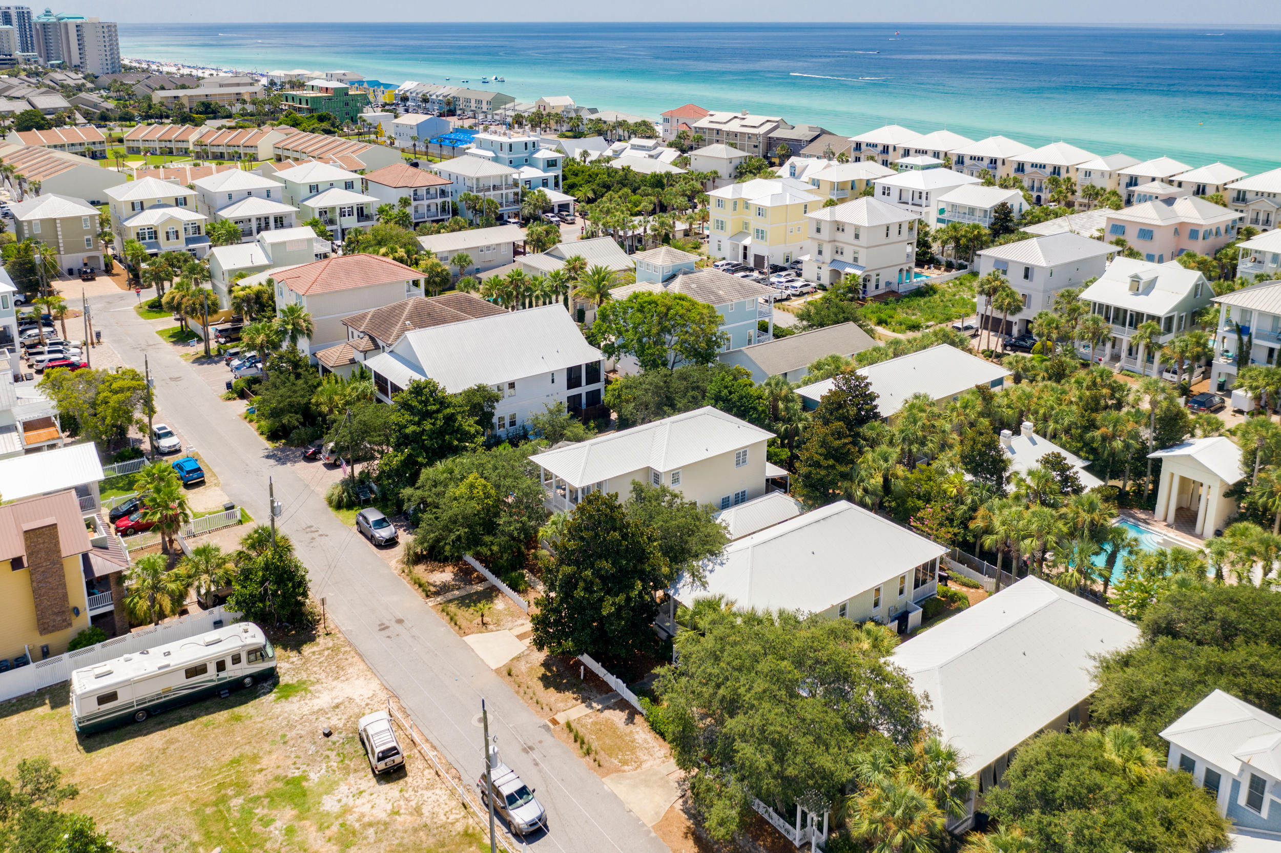 FRANGISTA BEACH 1ST ADDN - Residential