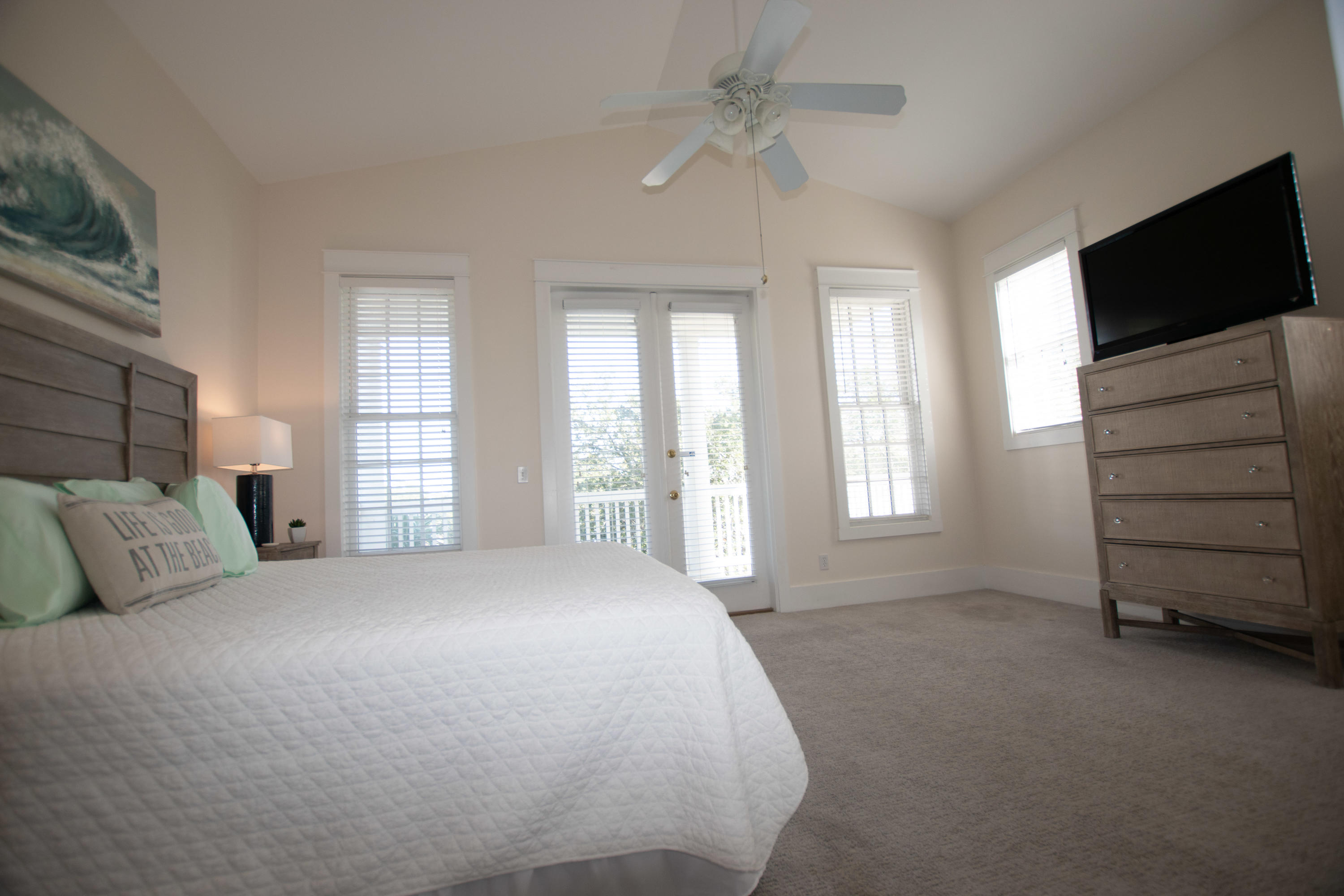 FRANGISTA BEACH 1ST ADDN - Residential