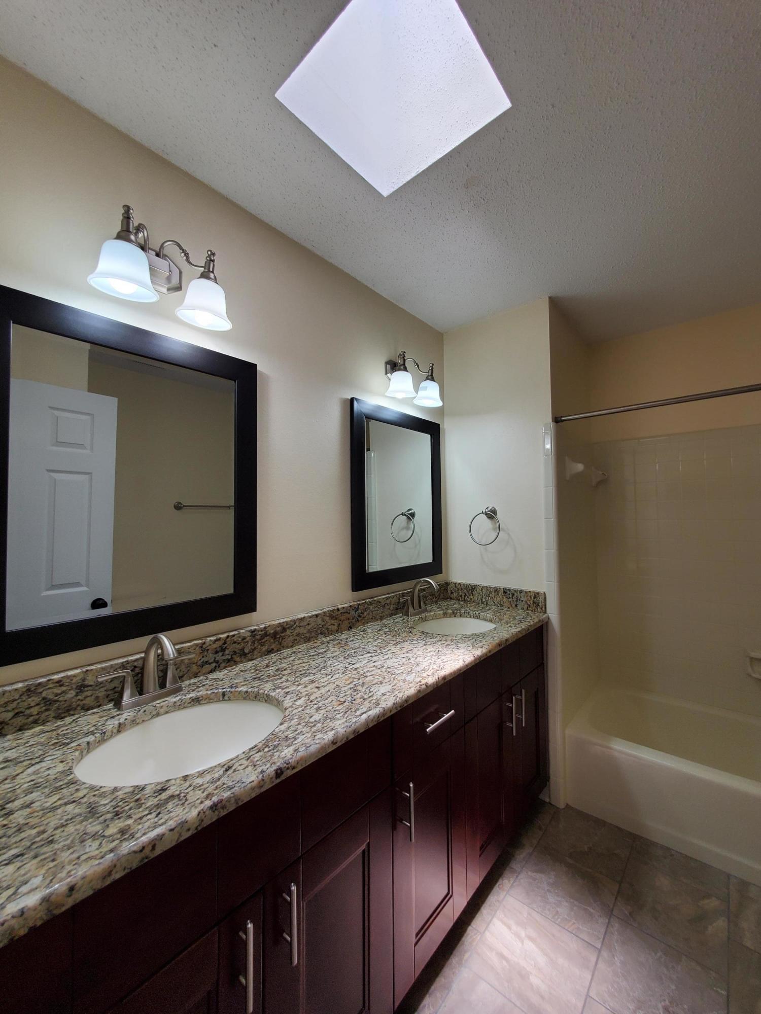 PINEDALE 1ST ADDN - Residential