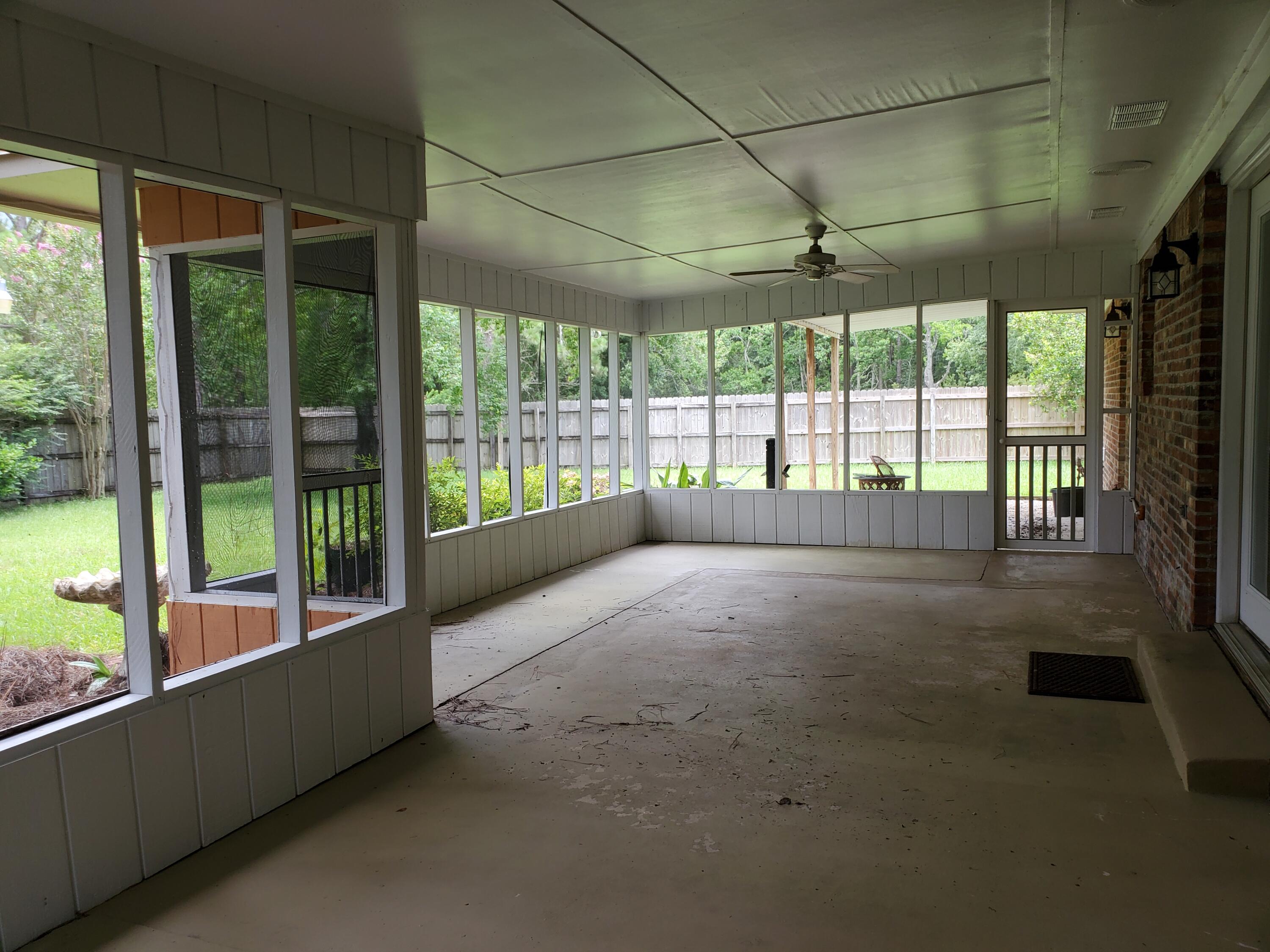 PINEDALE 1ST ADDN - Residential