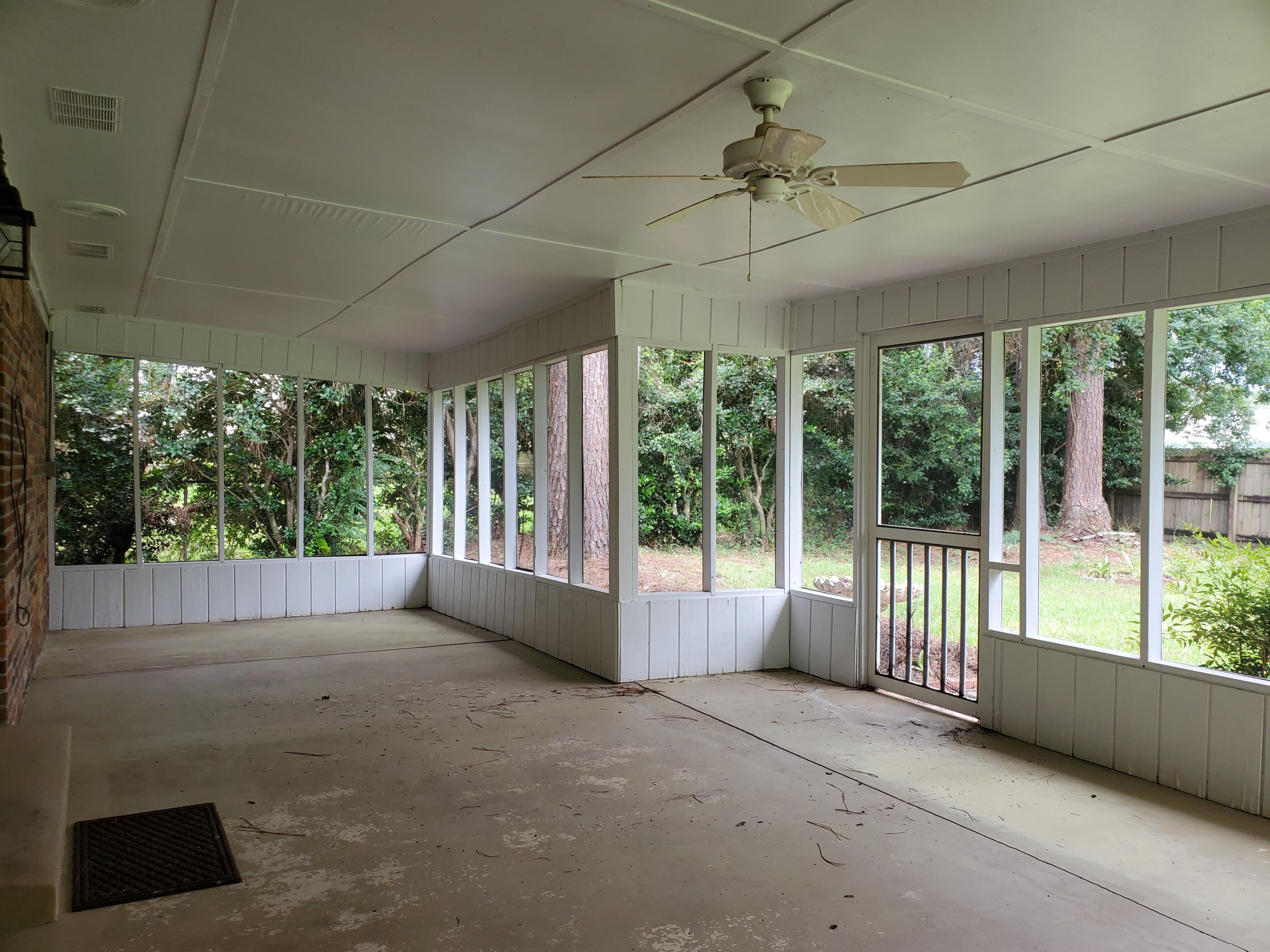 PINEDALE 1ST ADDN - Residential