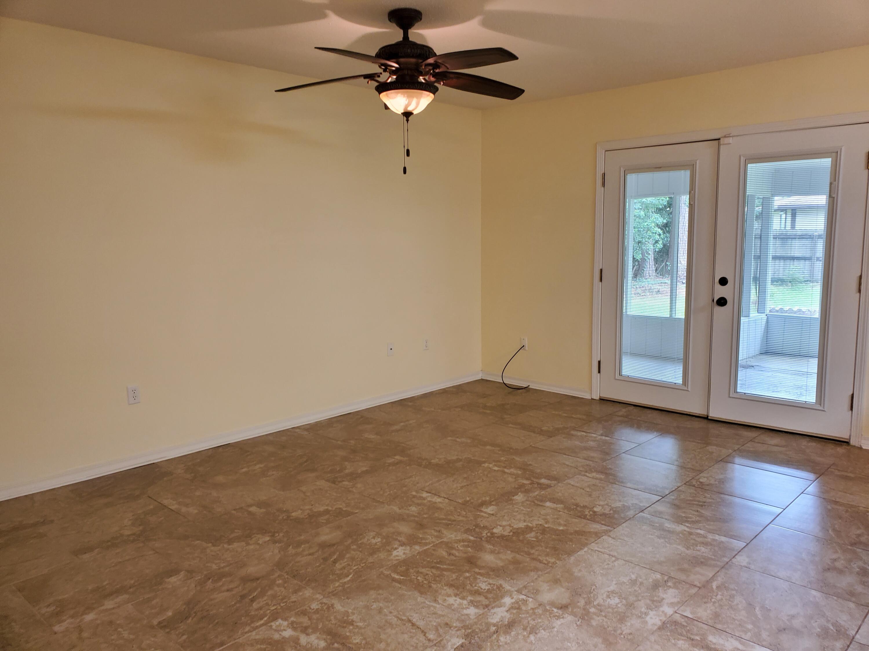 PINEDALE 1ST ADDN - Residential