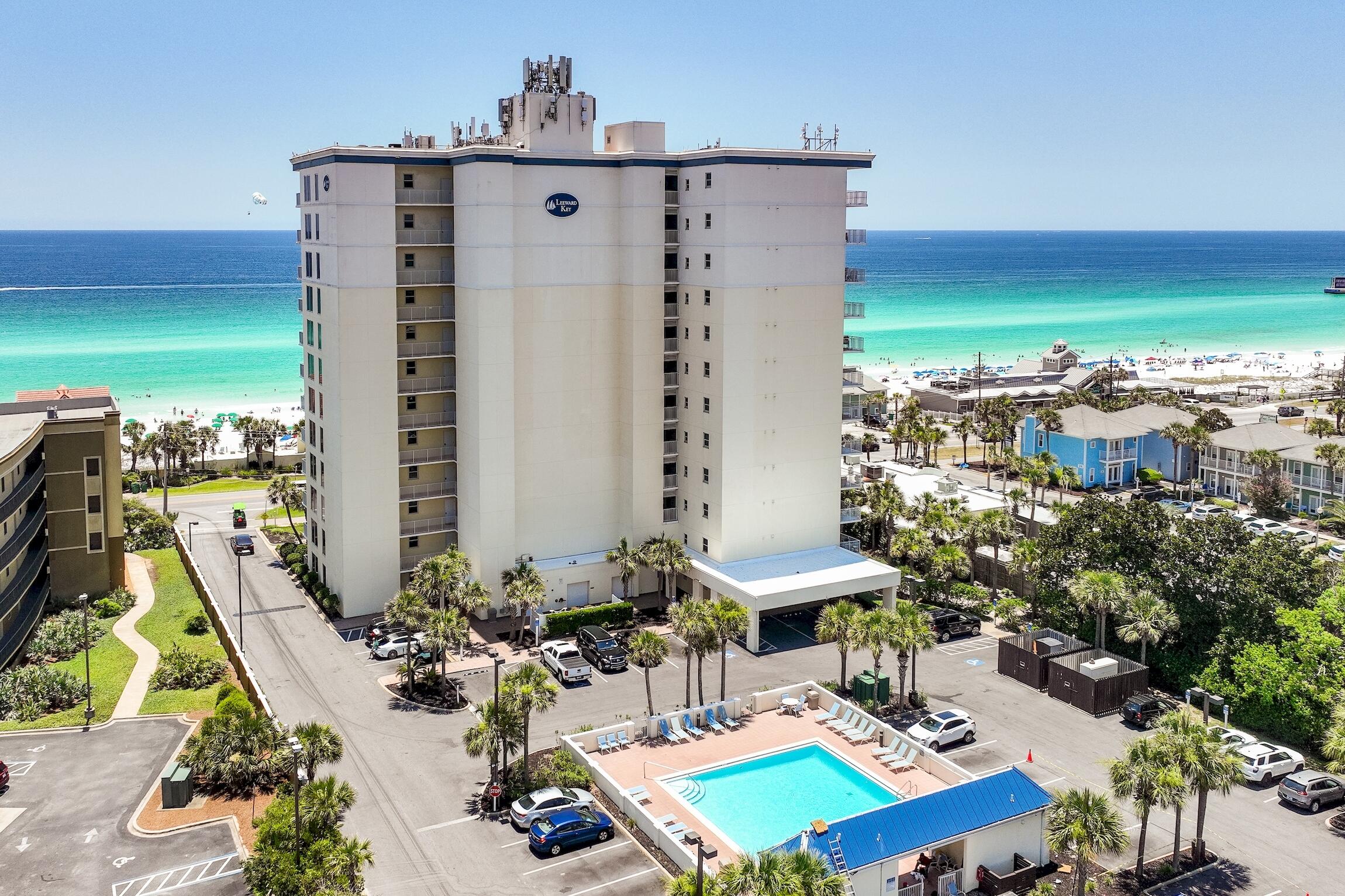 LEEWARD KEY - Residential