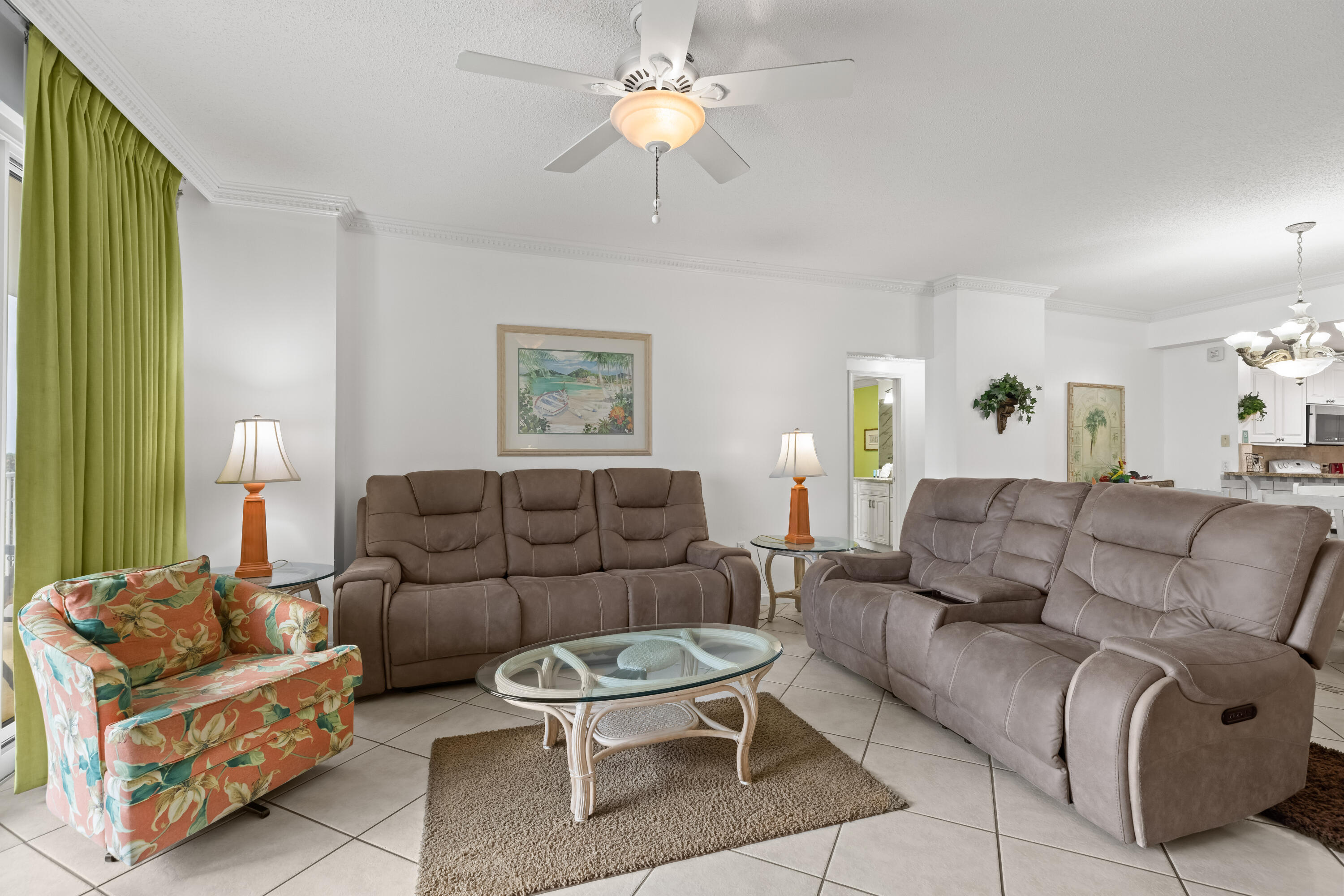 LEEWARD KEY - Residential