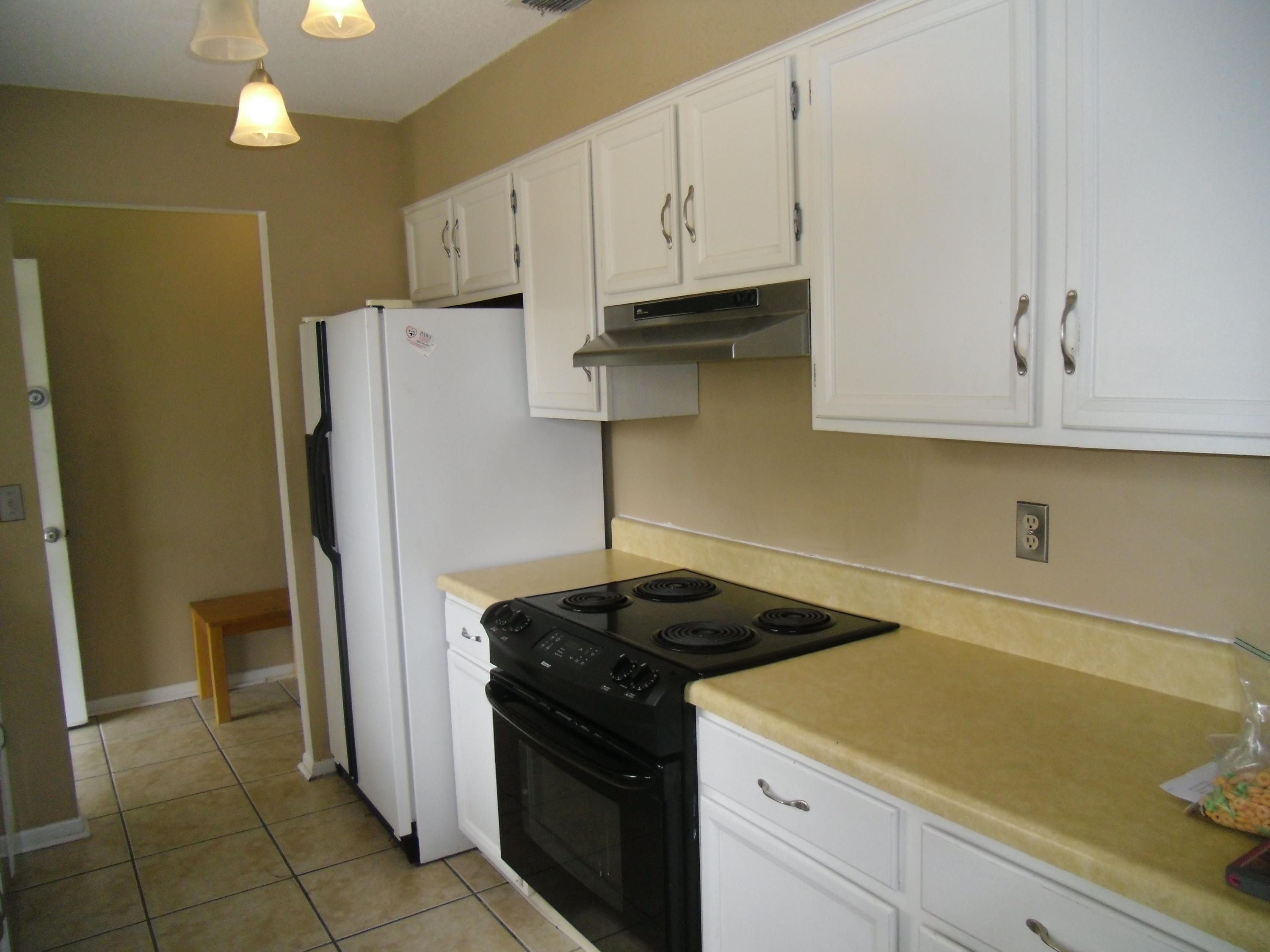 PINE MEADOWS 1ST ADDN - Residential