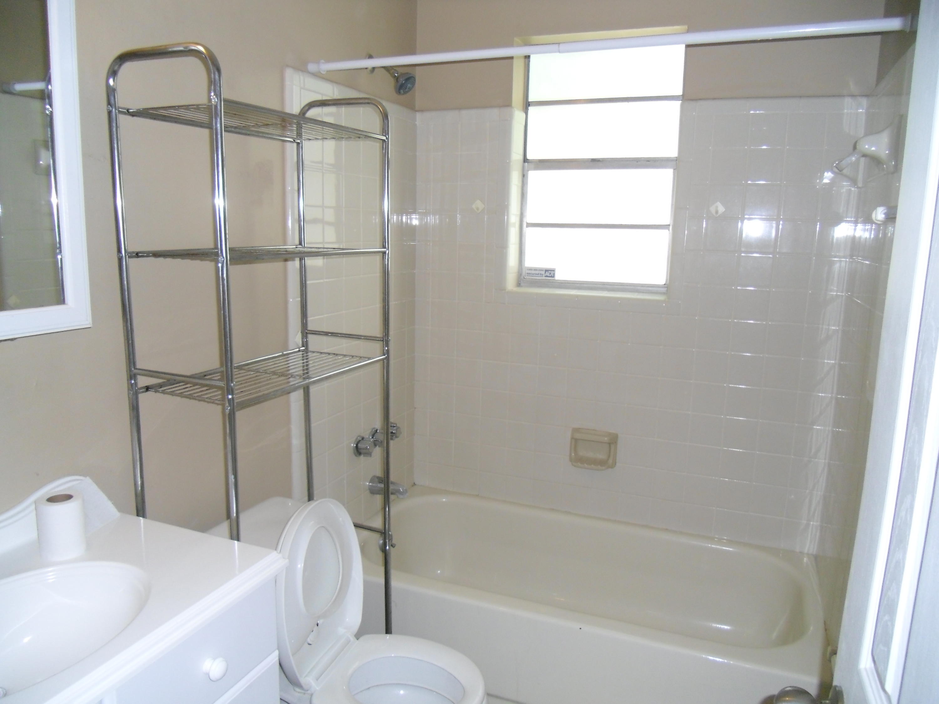 PINE MEADOWS 1ST ADDN - Residential