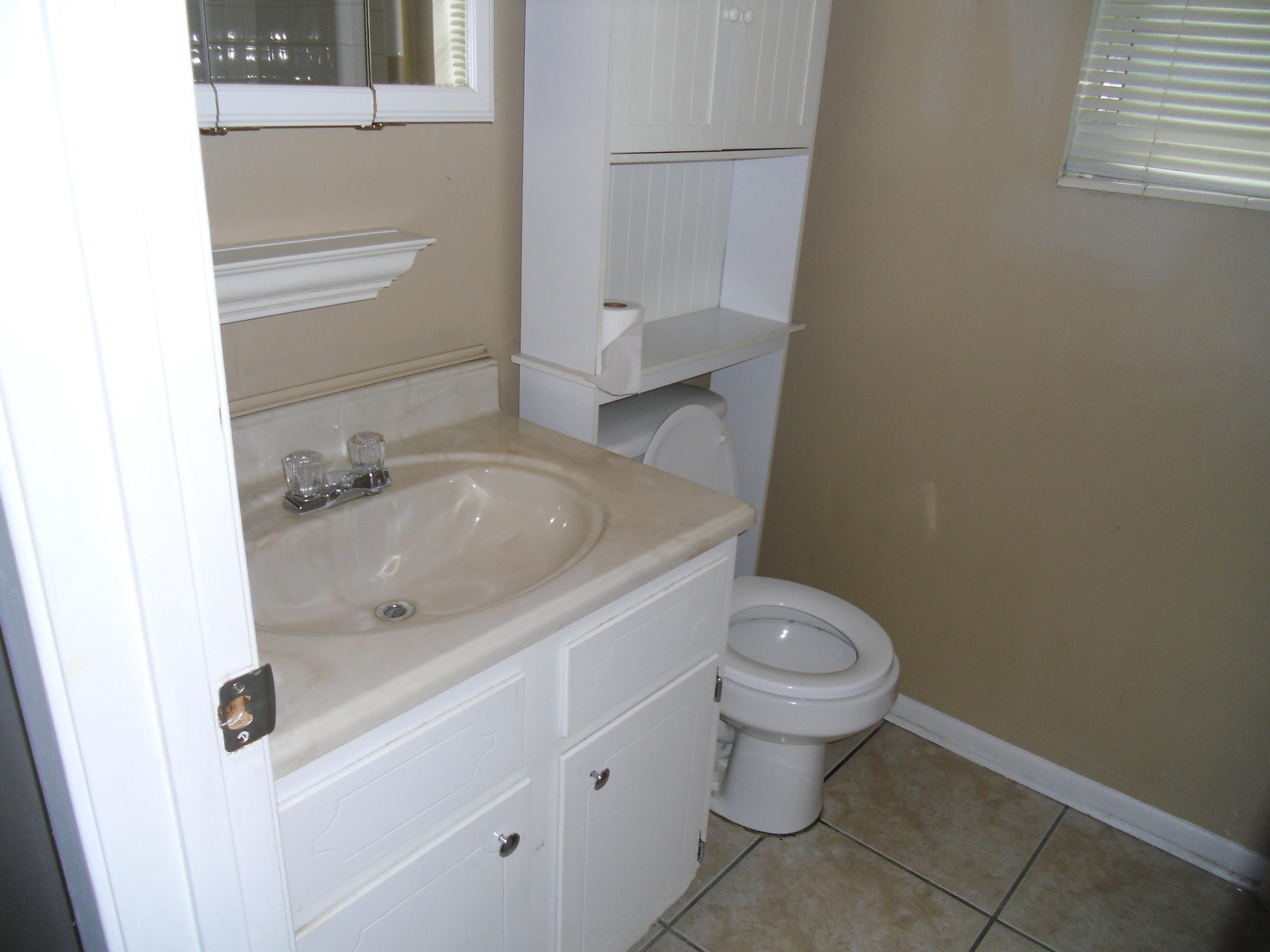 PINE MEADOWS 1ST ADDN - Residential