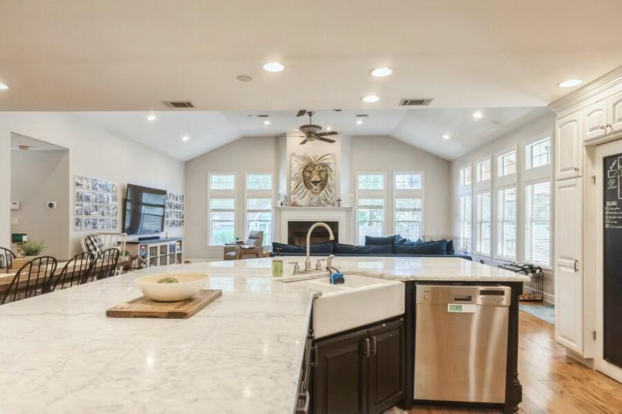 LA CHATEAU - Residential