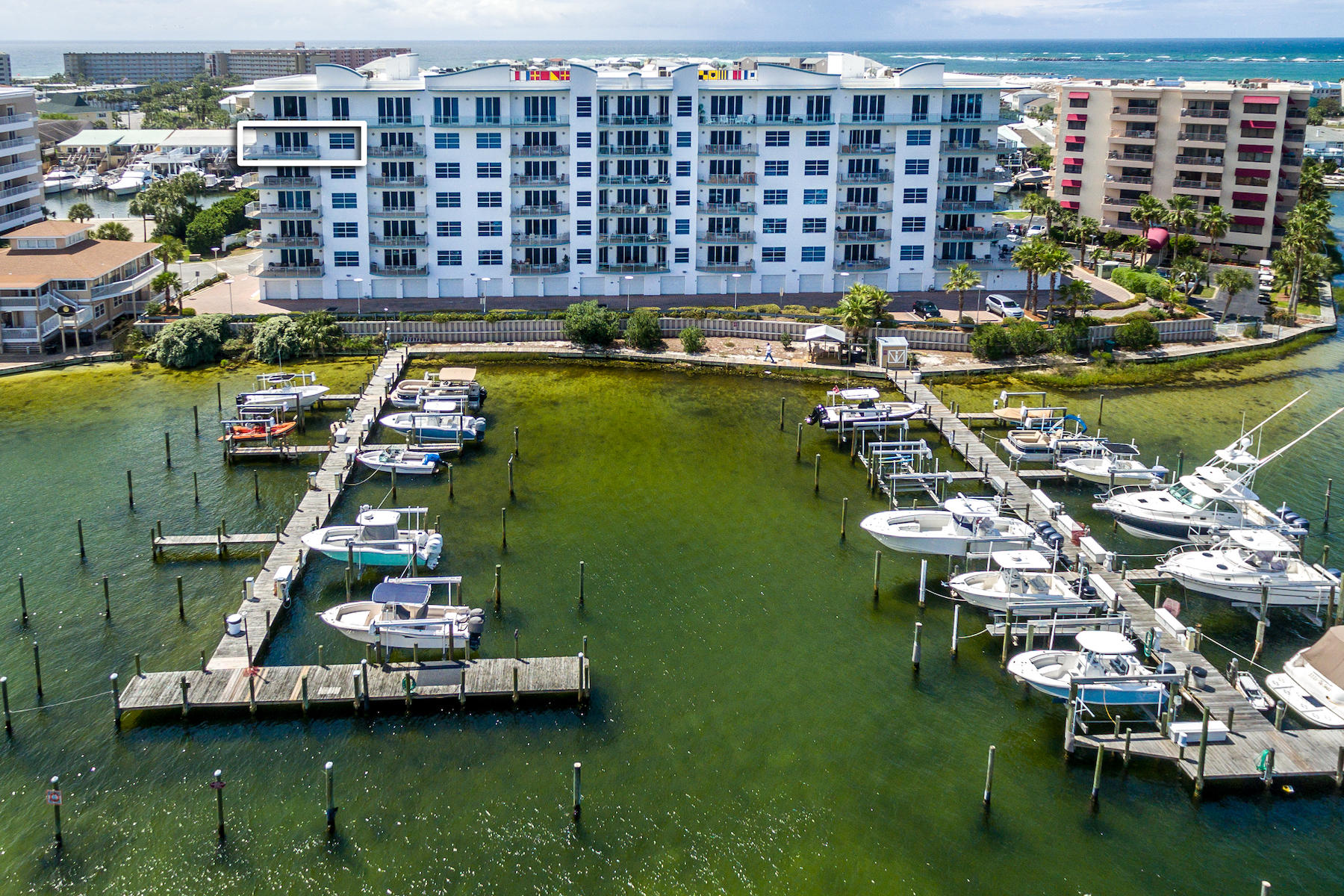 Harbor Lights - Residential