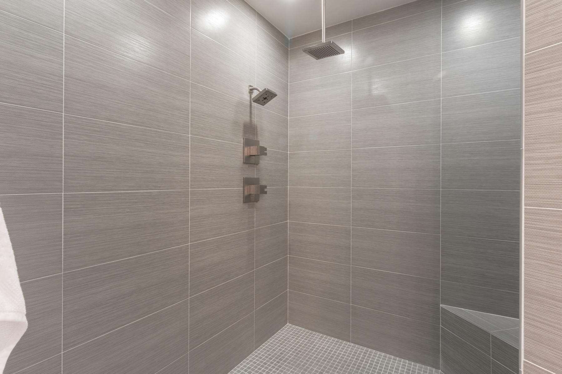 Harbor Lights - Residential