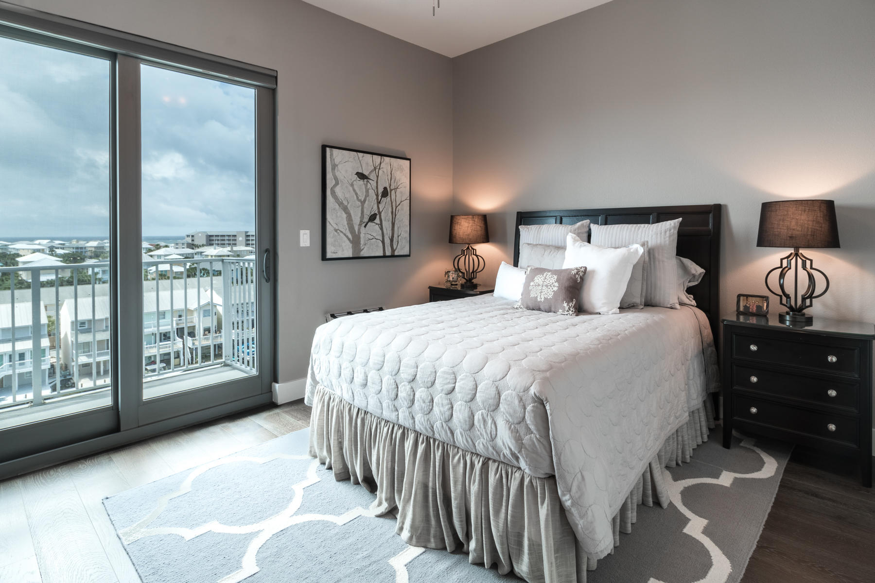 Harbor Lights - Residential