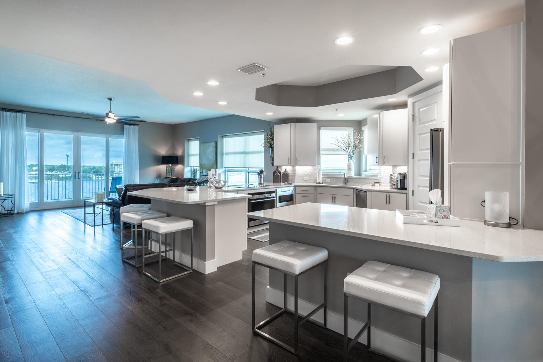 Harbor Lights - Residential