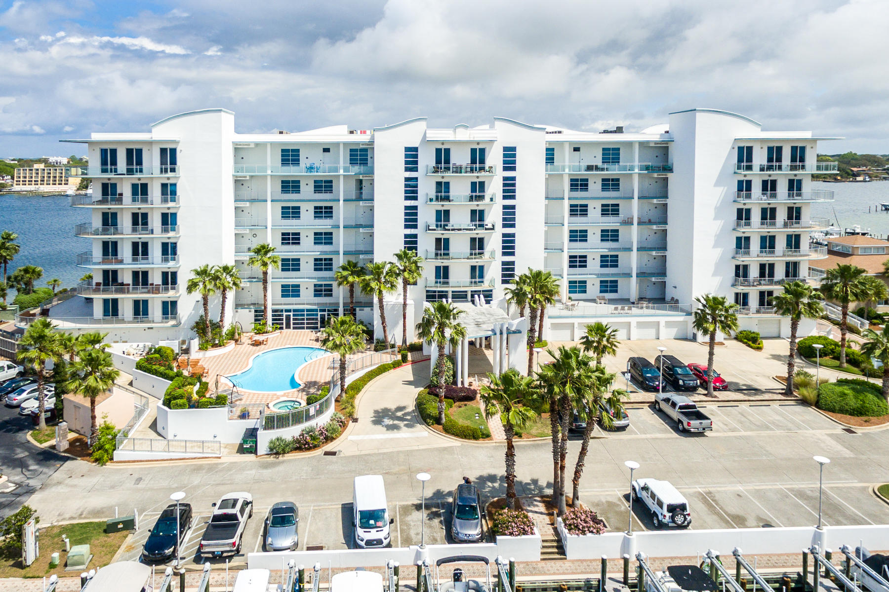 Harbor Lights - Residential