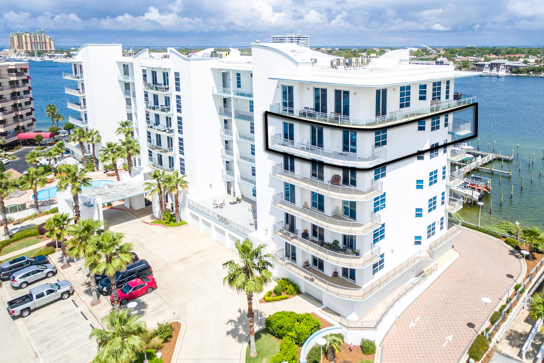 Harbor Lights - Residential