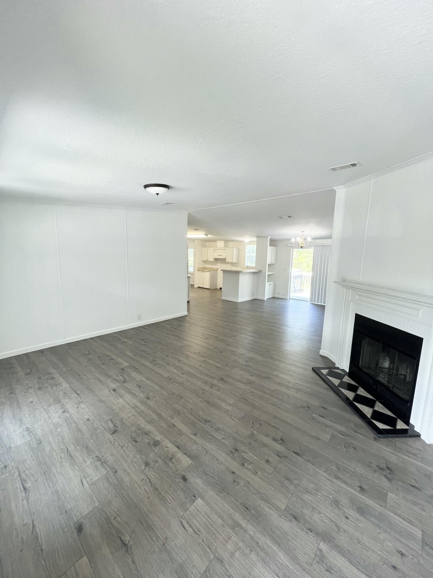 MAGNOLIA LANDING - Residential