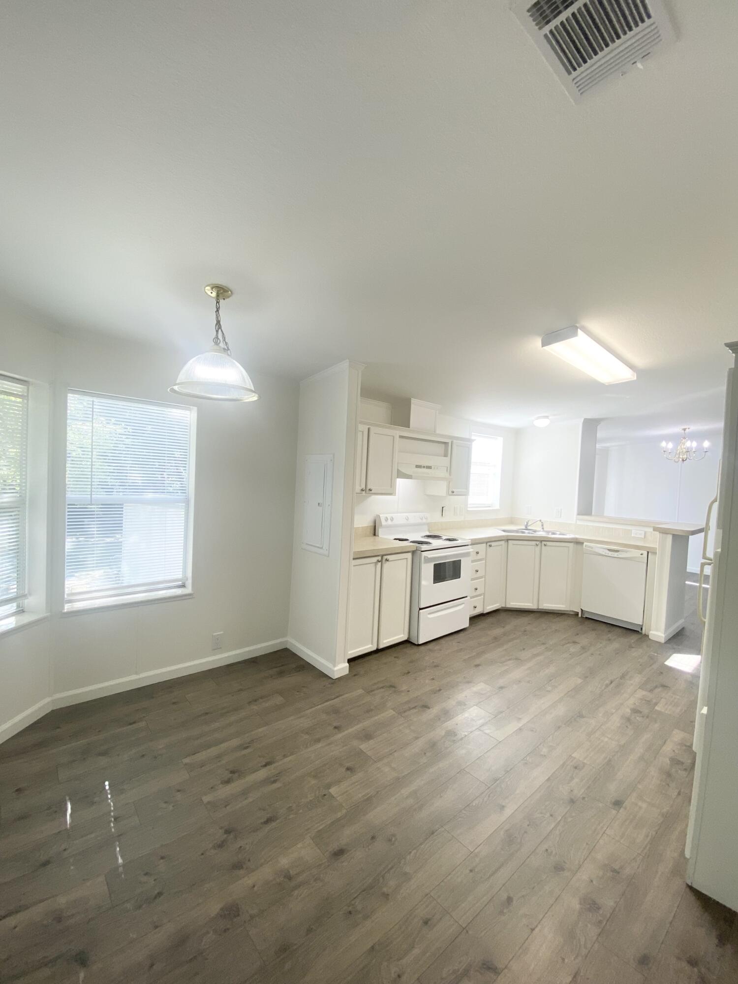MAGNOLIA LANDING - Residential