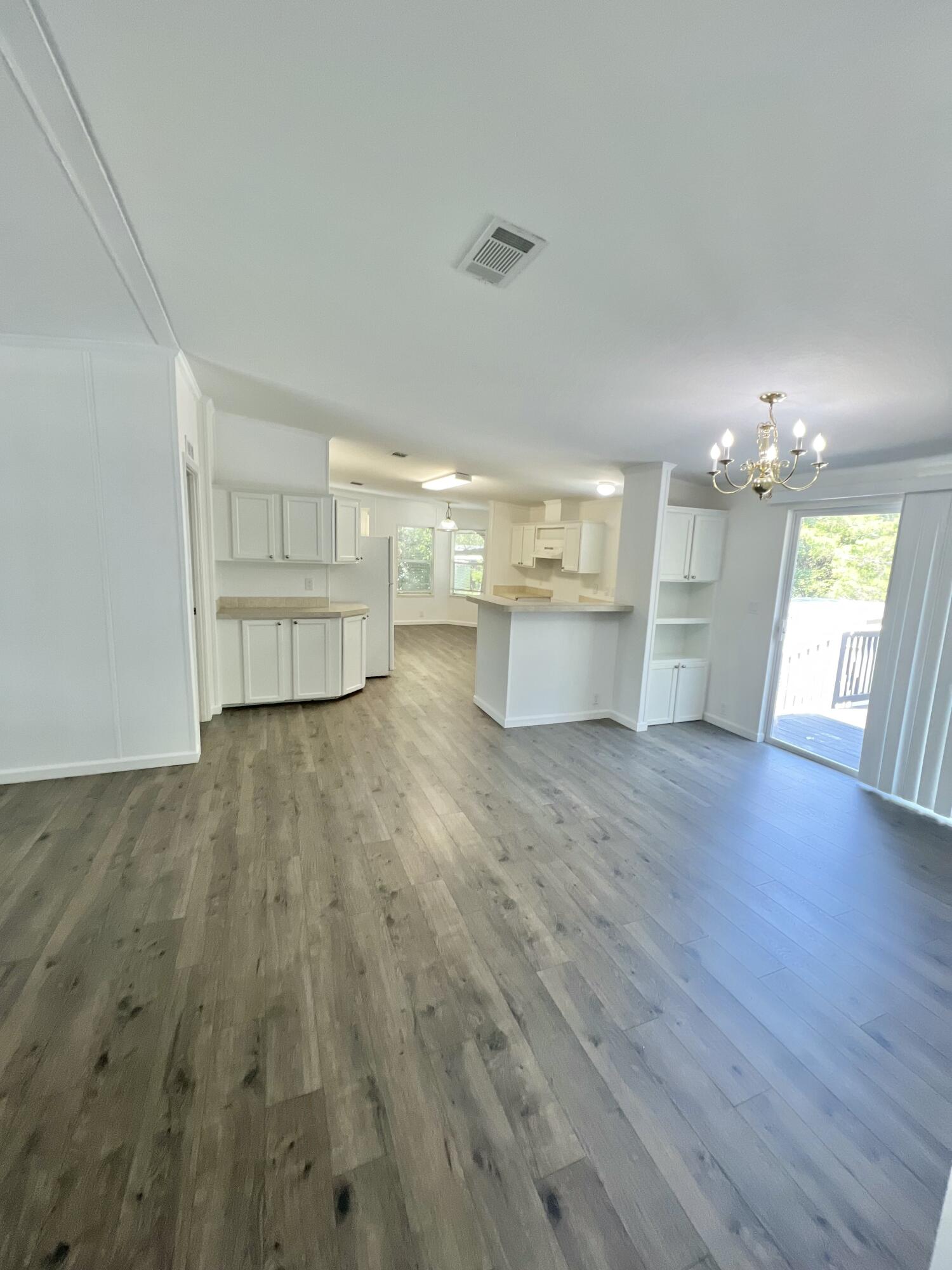 MAGNOLIA LANDING - Residential