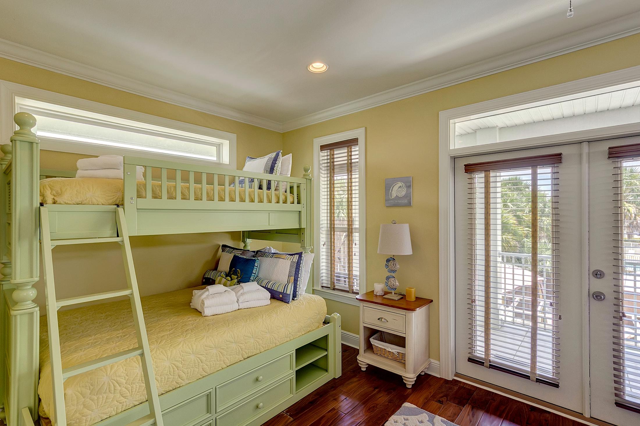 SANDCASTLES BY THE SEA S/D - Residential