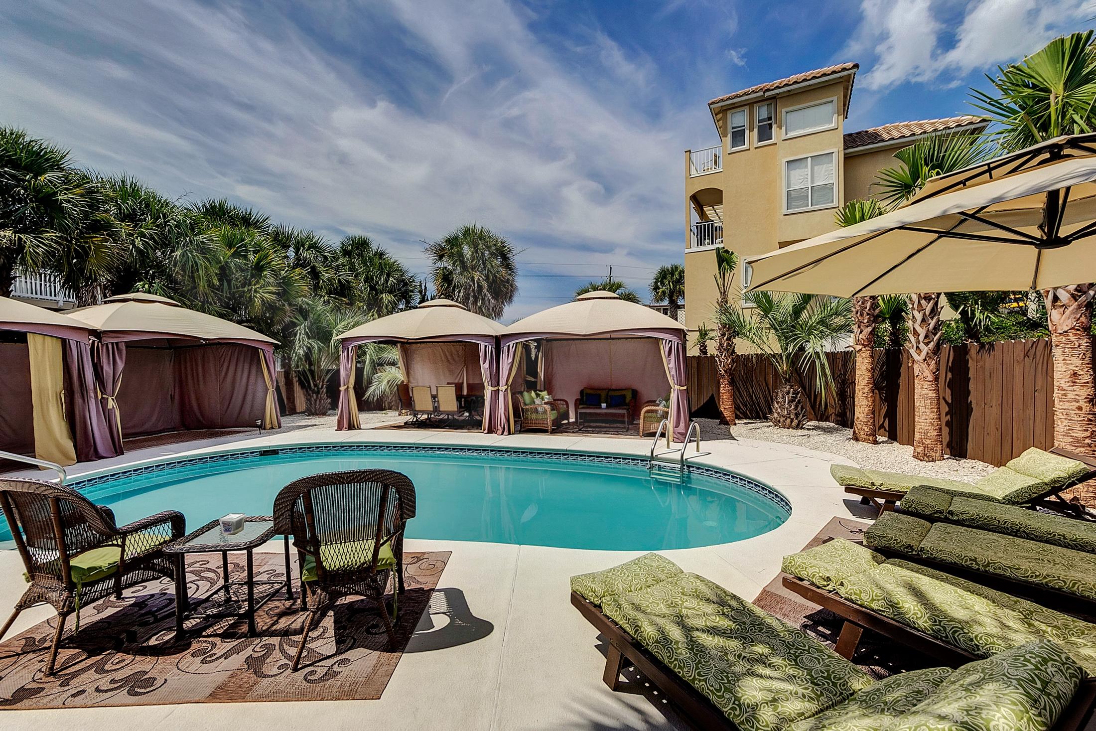 SANDCASTLES BY THE SEA S/D - Residential