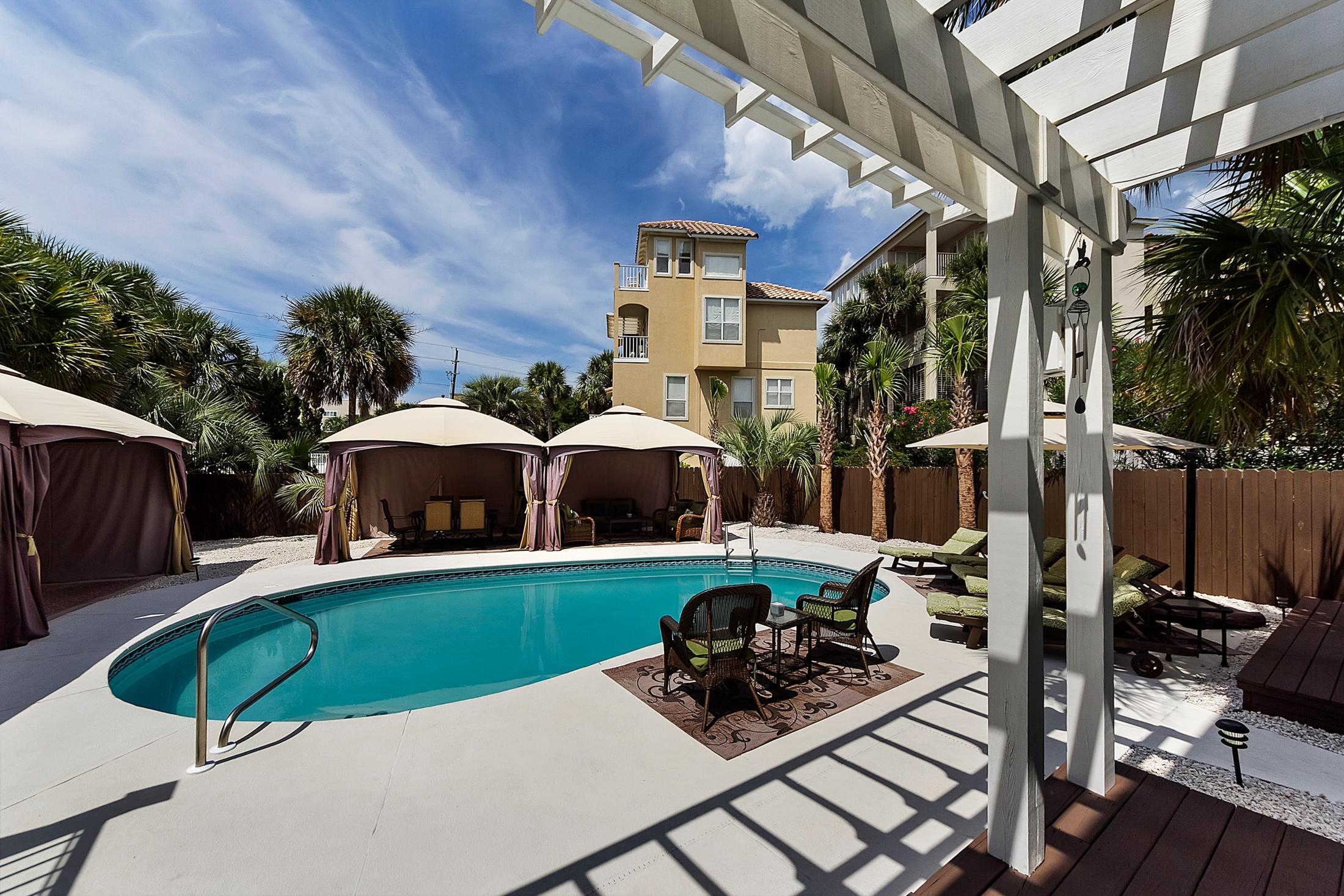 SANDCASTLES BY THE SEA S/D - Residential