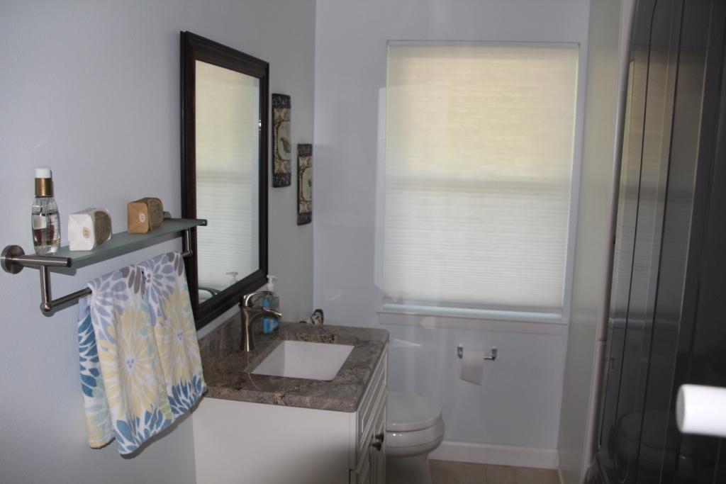 COUNTRY CLUB ESTATES 1ST ADDN - Residential