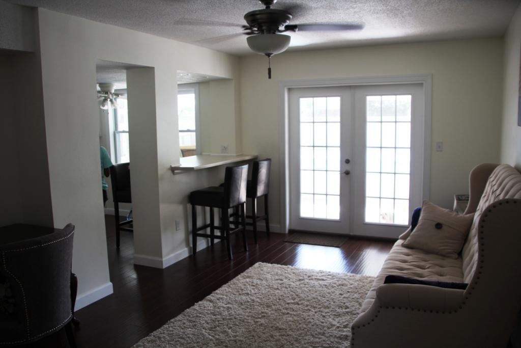 COUNTRY CLUB ESTATES 1ST ADDN - Residential