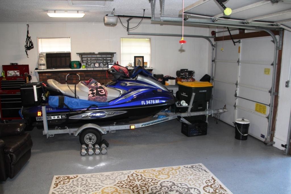 COUNTRY CLUB ESTATES 1ST ADDN - Residential