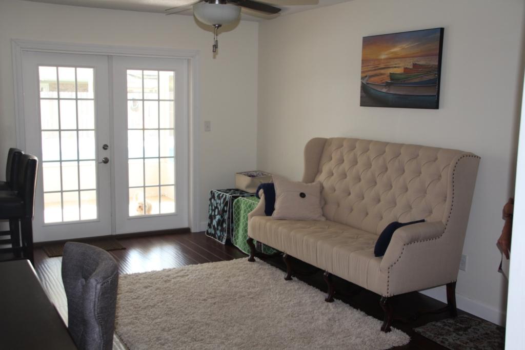 COUNTRY CLUB ESTATES 1ST ADDN - Residential