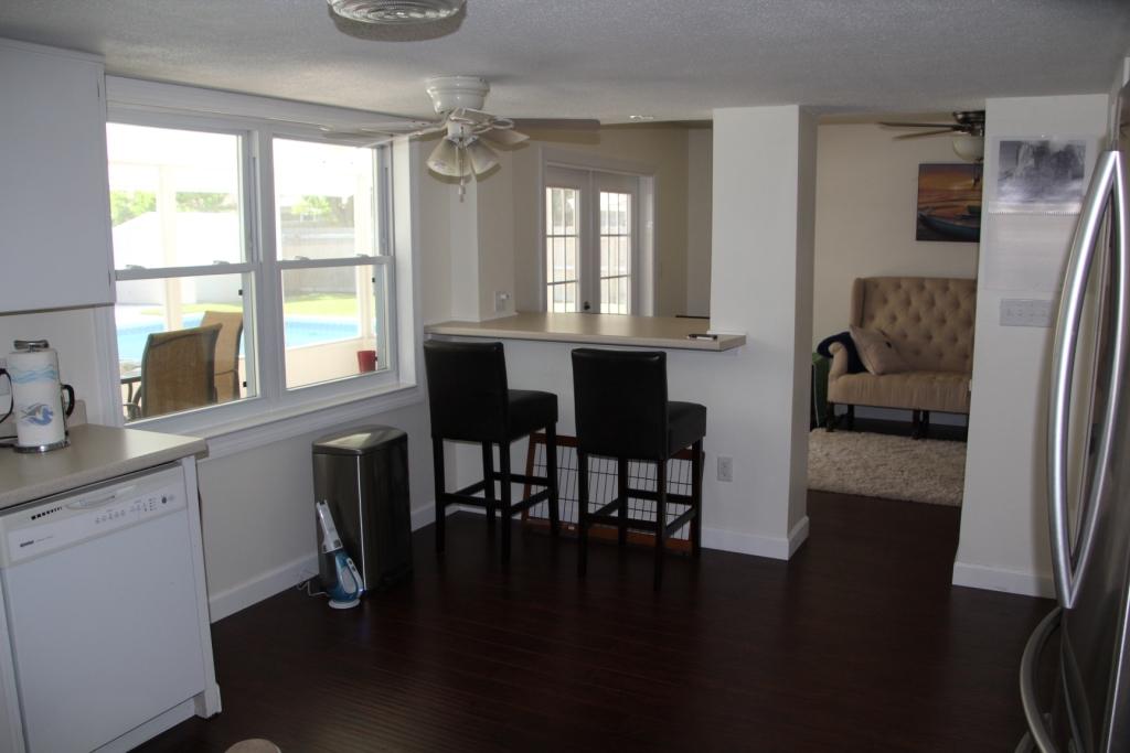 COUNTRY CLUB ESTATES 1ST ADDN - Residential