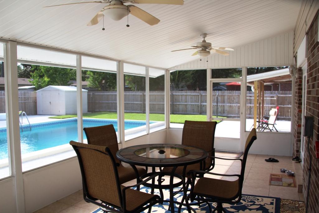 COUNTRY CLUB ESTATES 1ST ADDN - Residential